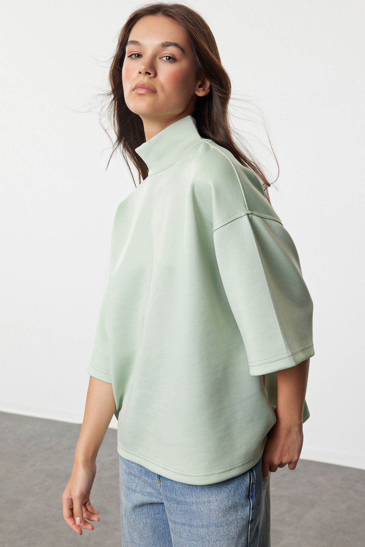 Trendyolmilla Mint Oversize/Geniş Kalıp Dik Yaka Truvakar Kol Örme Sweatshirt TWOAW25SW00016