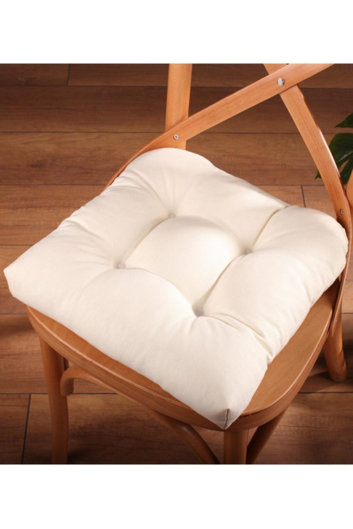 ALTINPAMUK Gold Pofidik Krem Sandalye Minderi Özel Dikişli Bağcıklı 40x40cm