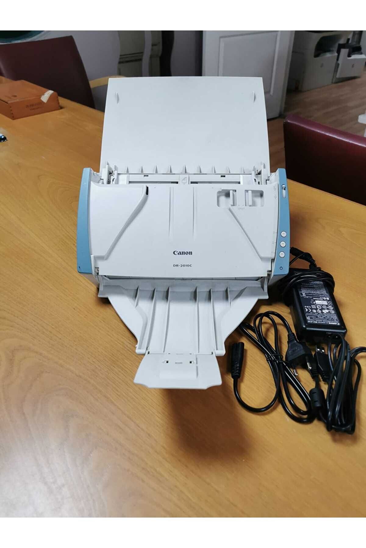 Canon DR-C2010 Document Scanner with Extended Warranty