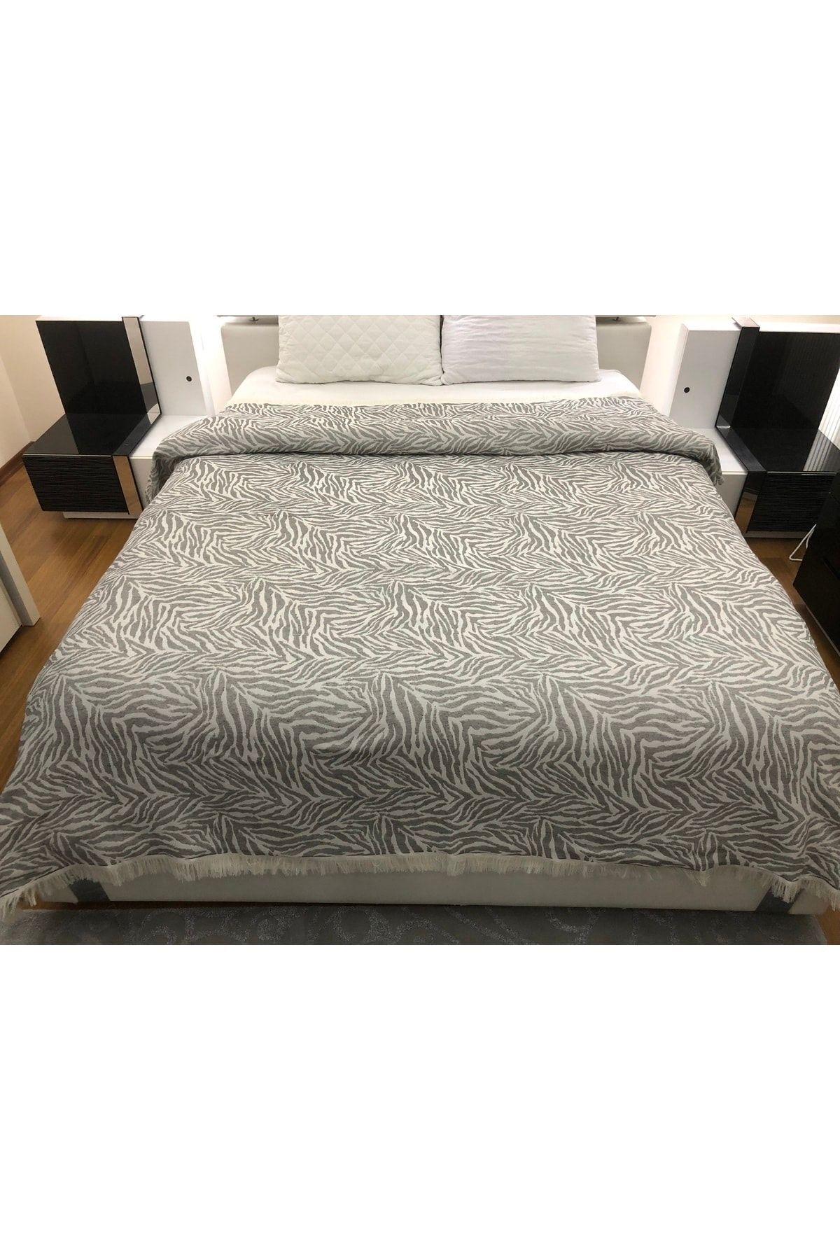 kozavitrin Yatak Örtüsü Zebra Desen Gri 220x240