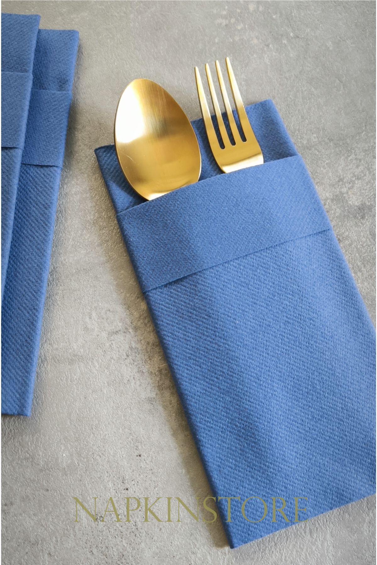 NapkinStore 50 ADET Airlaid Kumaş Peçete ( Cepli ) Lacivert 40x40 1/8 Katlama