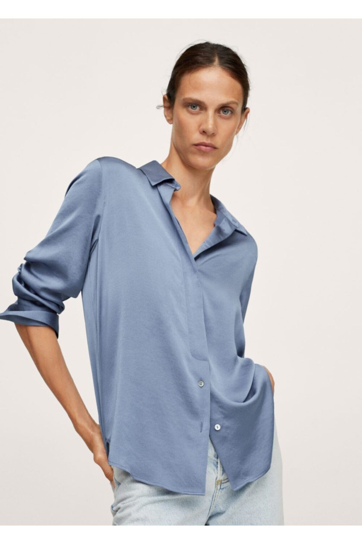 MANGO Kadın Mavi Saten Yüzeyli Dökümlü Gömlek