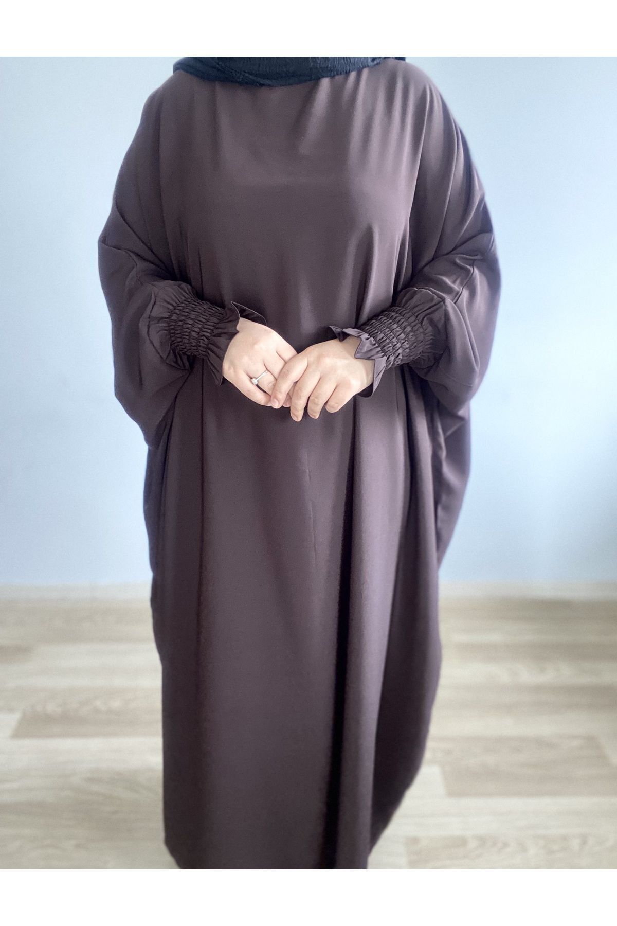 MERVERA Yarasa Kol Elbise Ferace Medine Ipeği Acıkahve