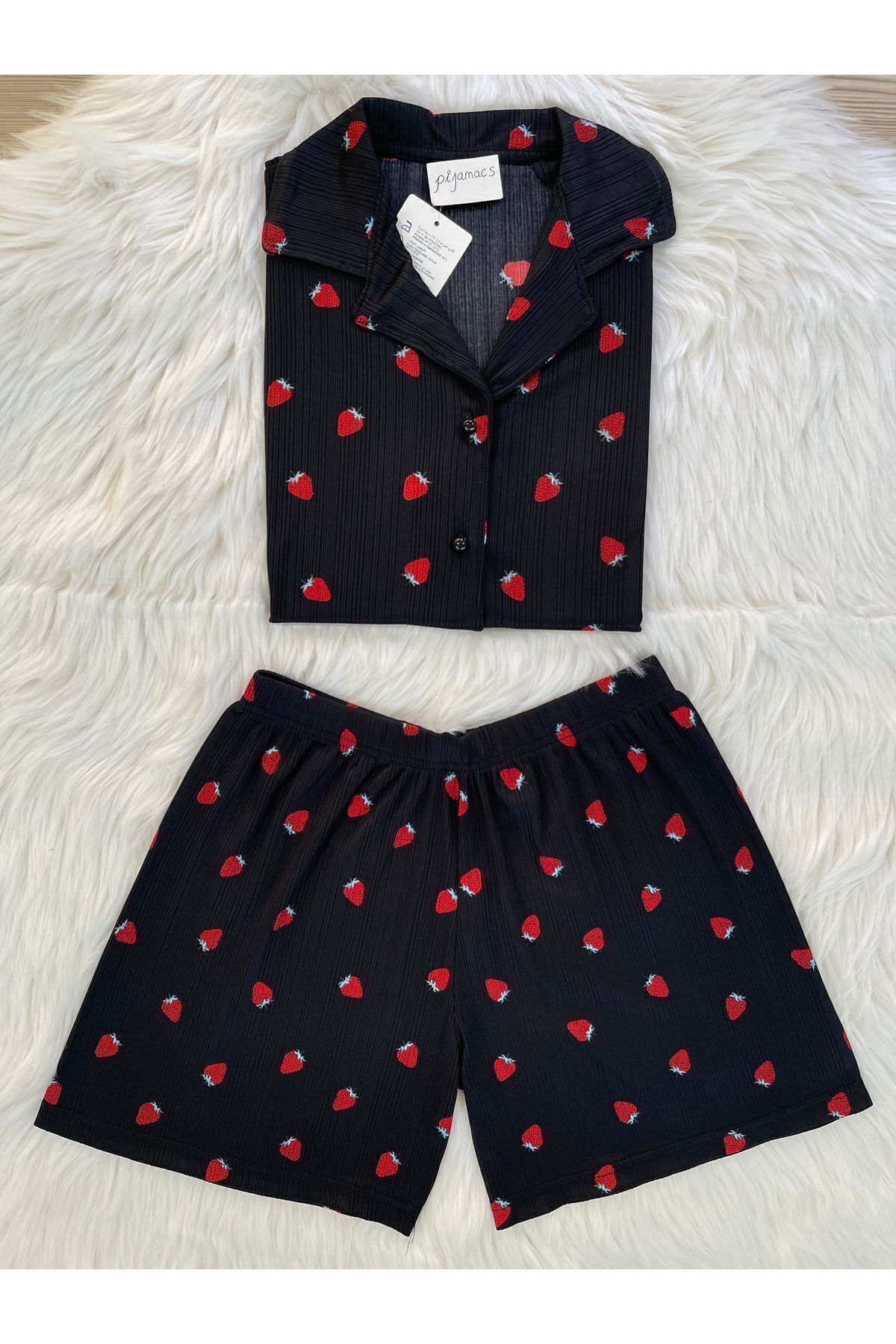 Pijamacs ÇİLEK DESENLİ PEGASUS ŞORTLU PİJAMA TAKIMI