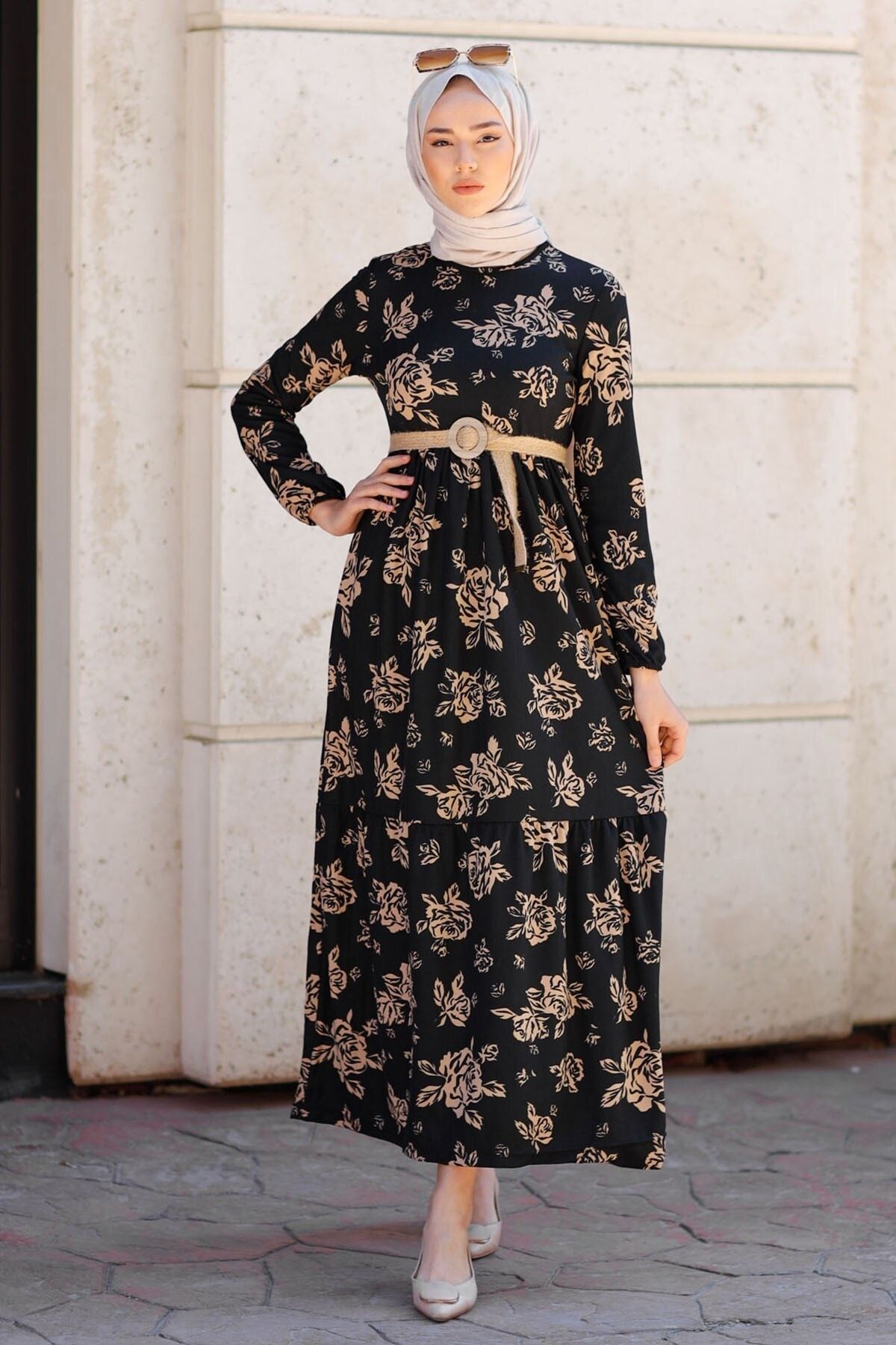 InStyle Hasır Kemerli Çiçek Desen Elbise - Siyah