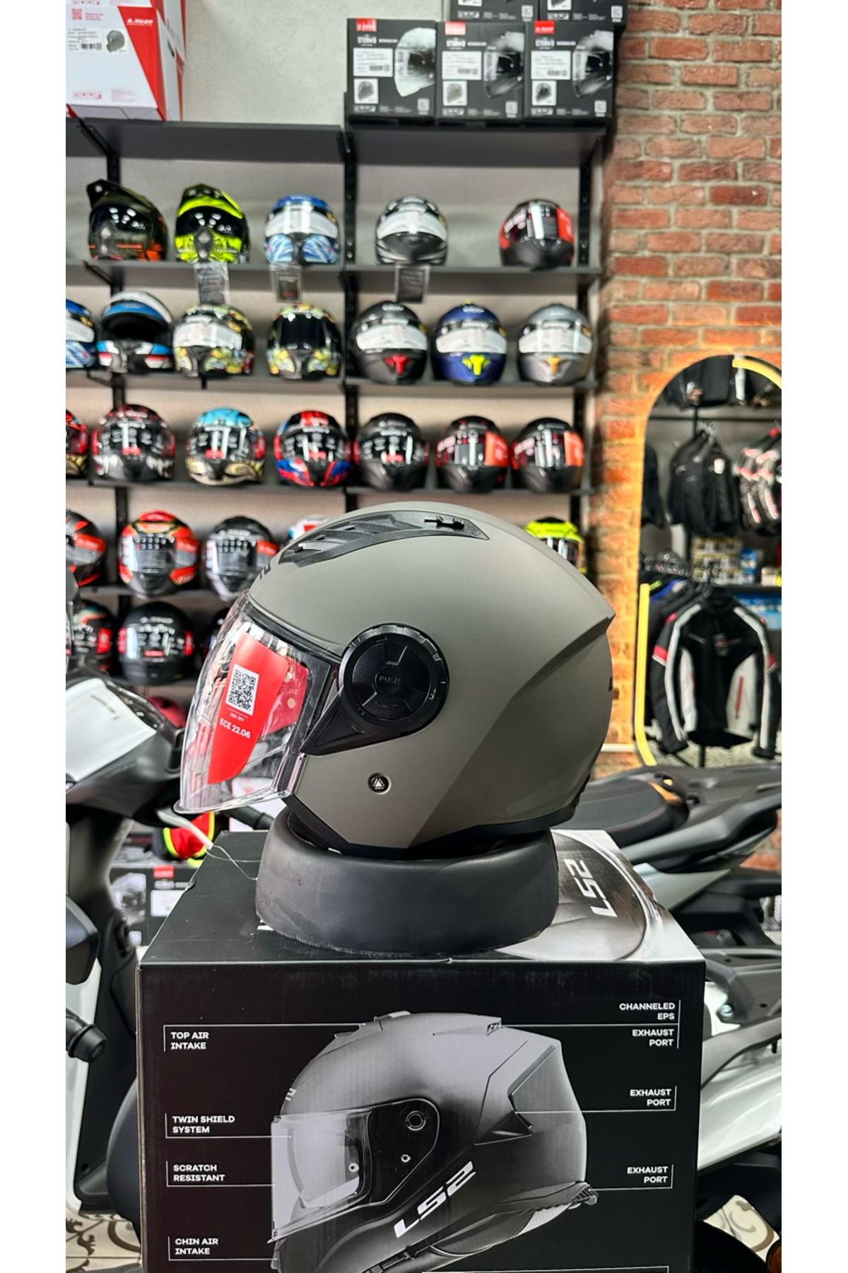 LS2 AIRFLOW 2 MAT KUM KASK