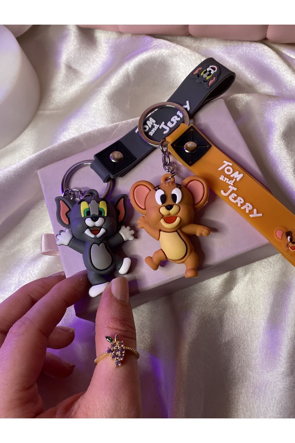 TATLIŞ Tom ve jerry çift anahtarlığı çanta süsü
