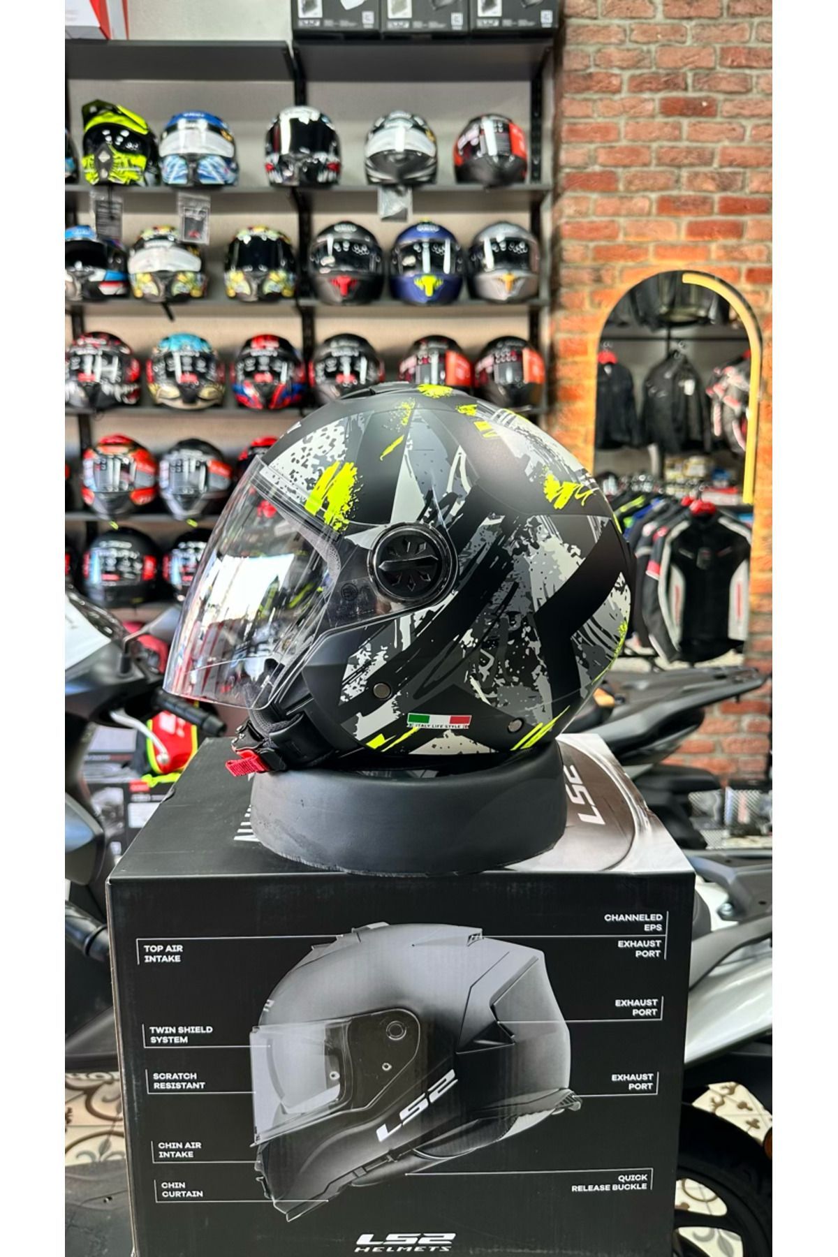 Sway SW 715 POISON Siyah Sarı Yarım Kask