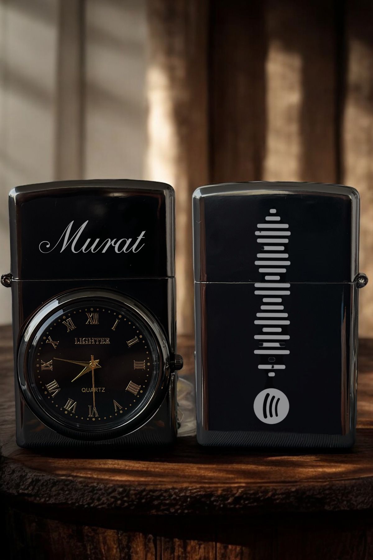 LisaAksesuar Kişiye Özel İsimli ve Spotify Kodlu Zippo Model Analog Saatli Çakmak