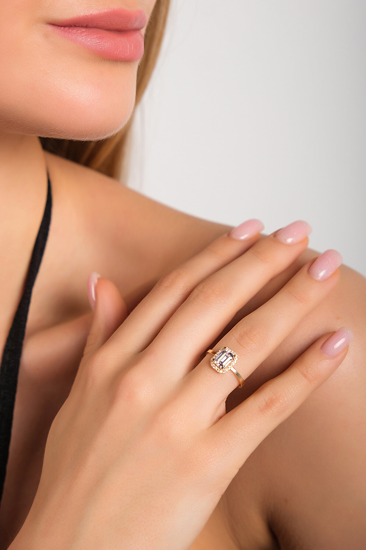 Side Gold Kuyumculuk 8 Ayar Sarı Altın Zirkon Taşlı Baget Yüzük