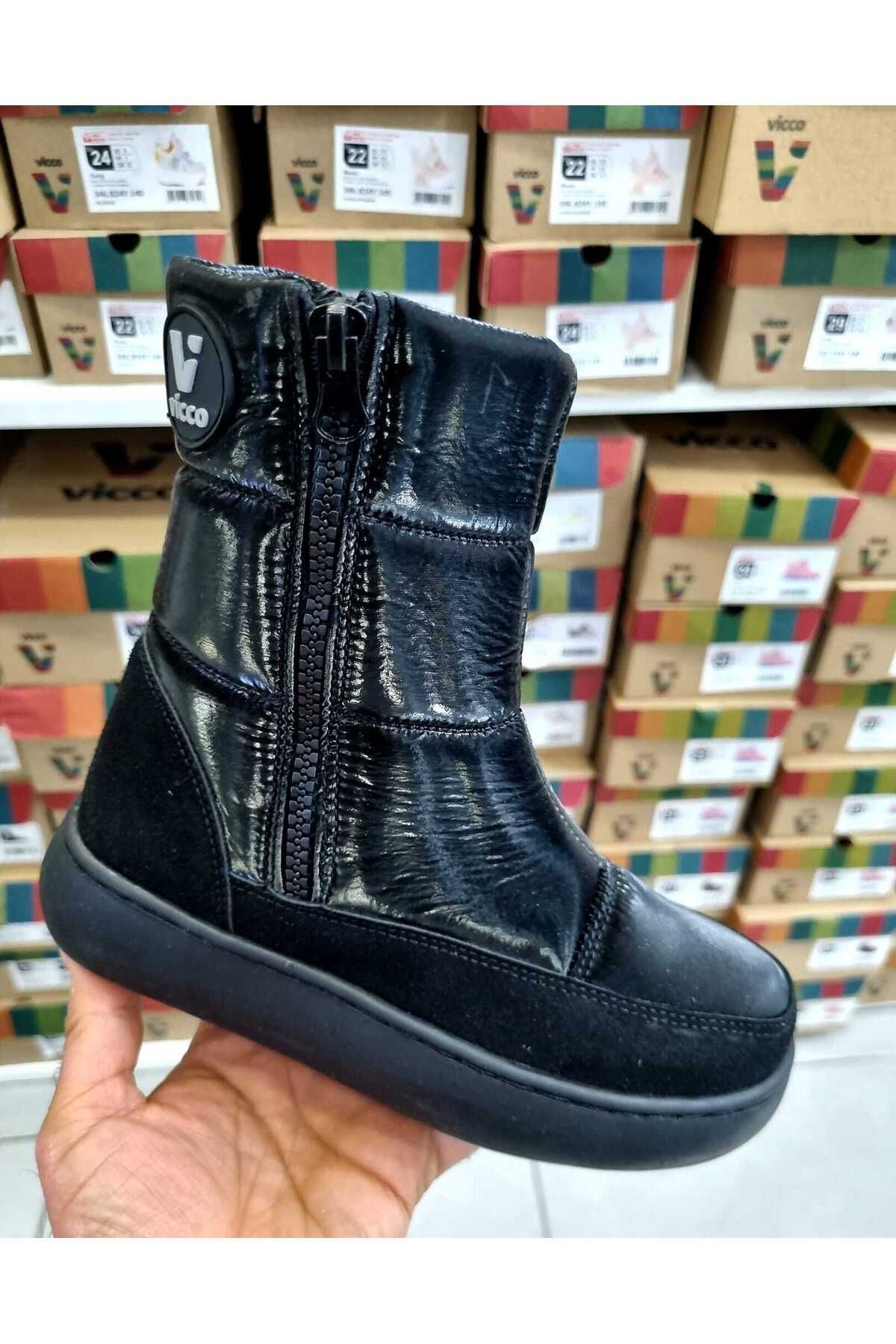 Vicco VİCCO MERCAN SİYAH KIZ ÇOCUK KAR BOTU
