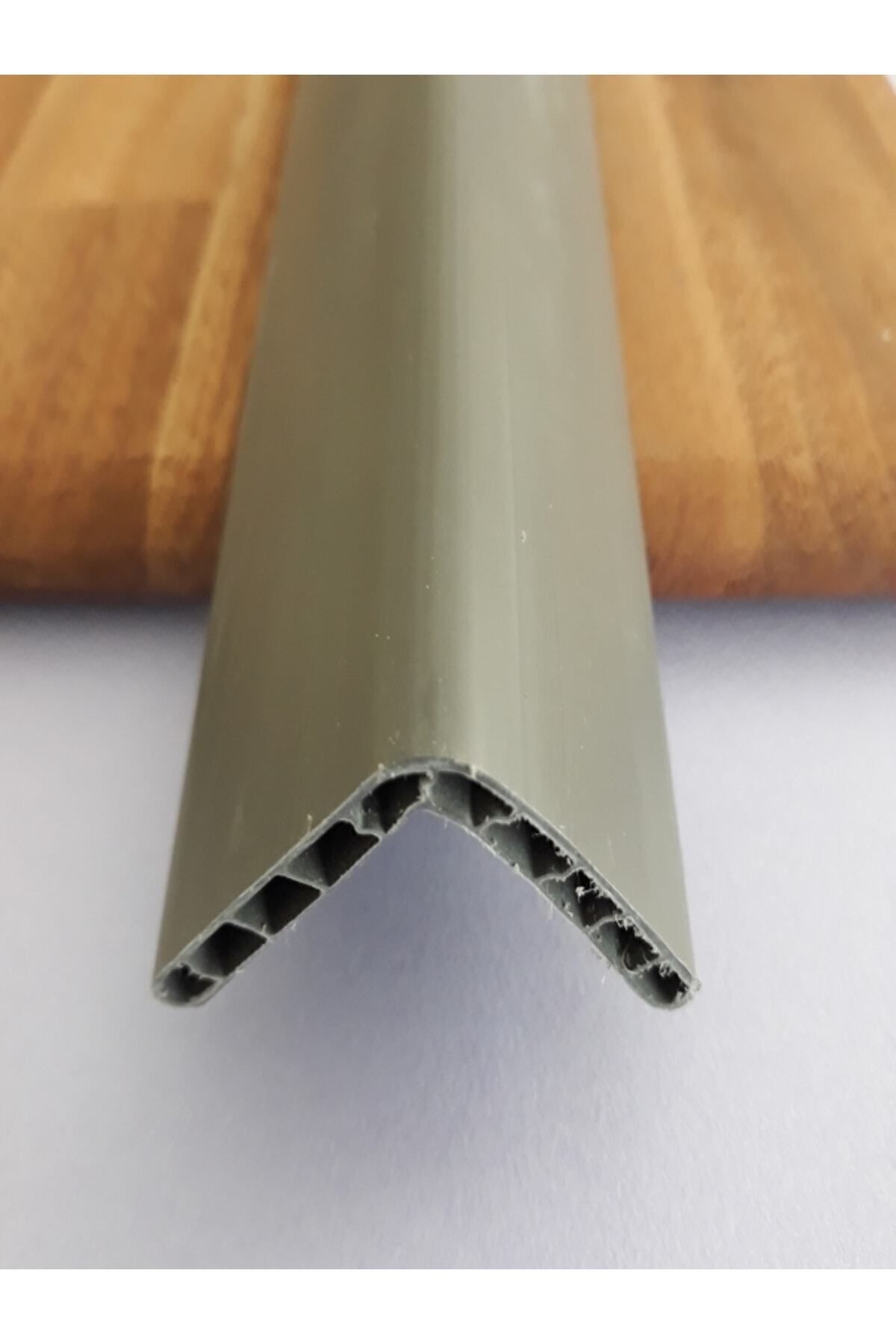 Erinci Plastik Köşebent, 16 Mt, 1 Pk