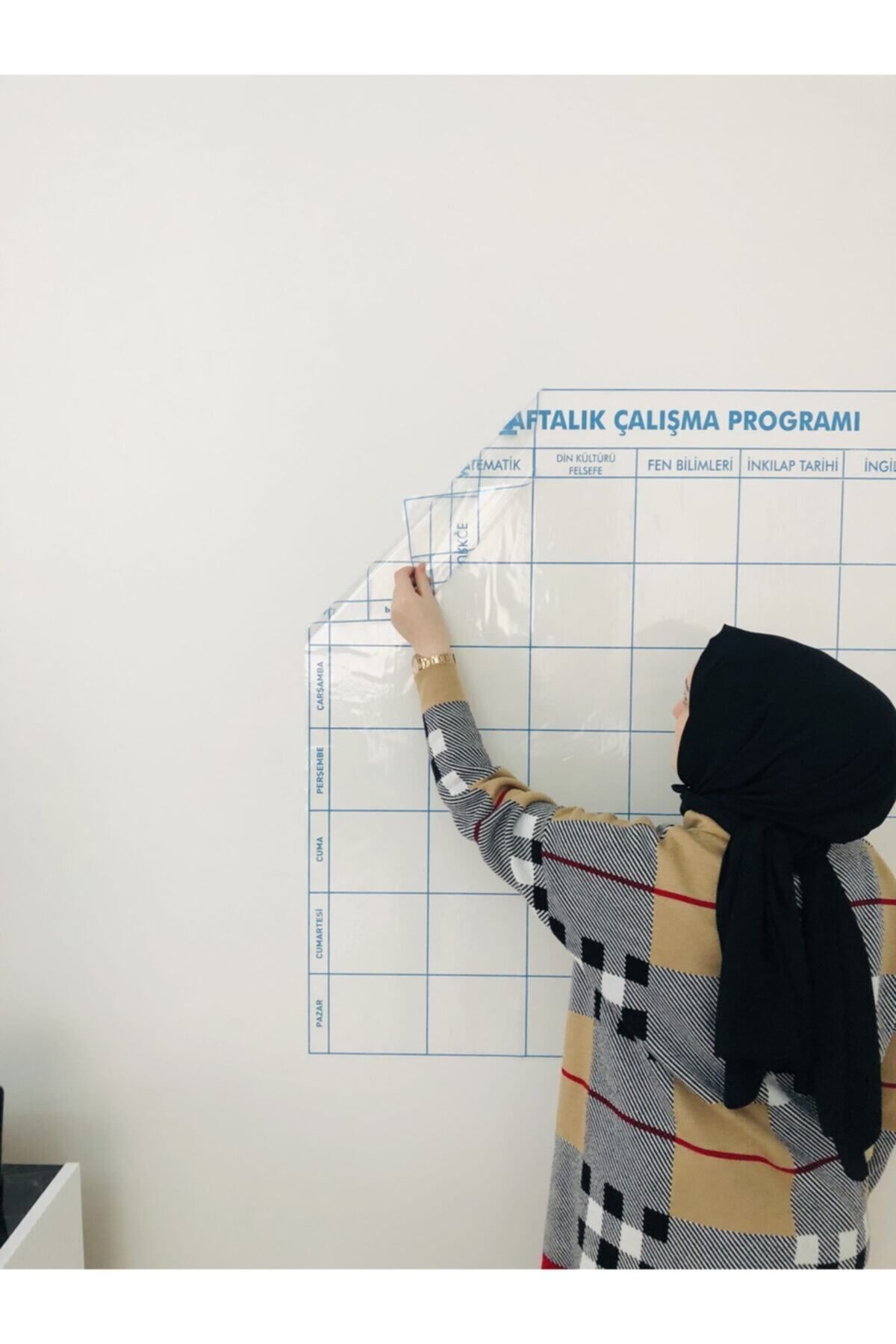 Tutunabilir Kağıt Haftalık Ders Çalışma Programı 5-6-7-8. Sınıf Statik Akıllı Kağıt Yazı Tahtası 120x100 Cm Kalem