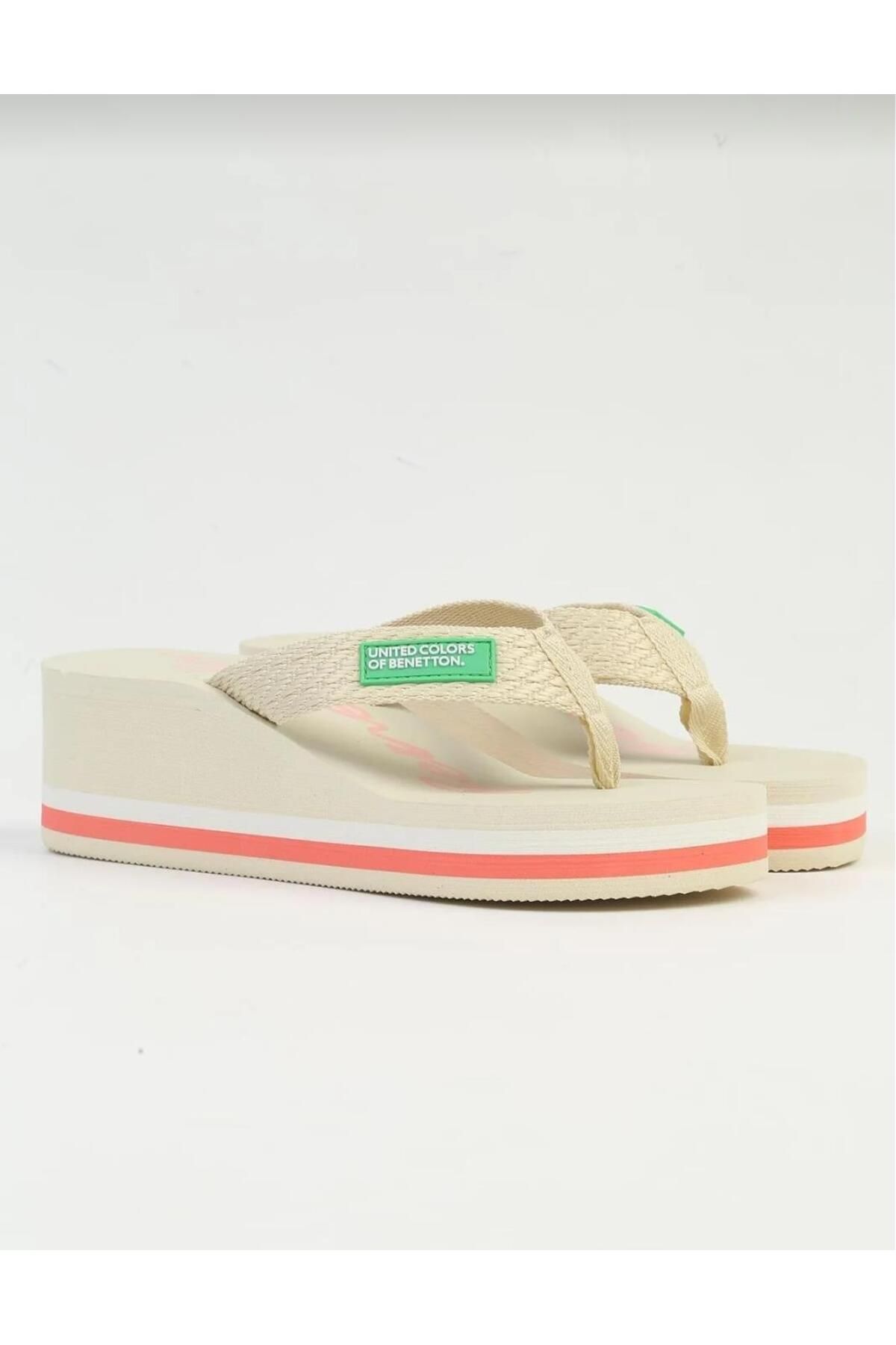 United Colors of Benetton Bn-10218 Kadın Yüksek Dolgu Taban Parmak Arası Premium Terlik