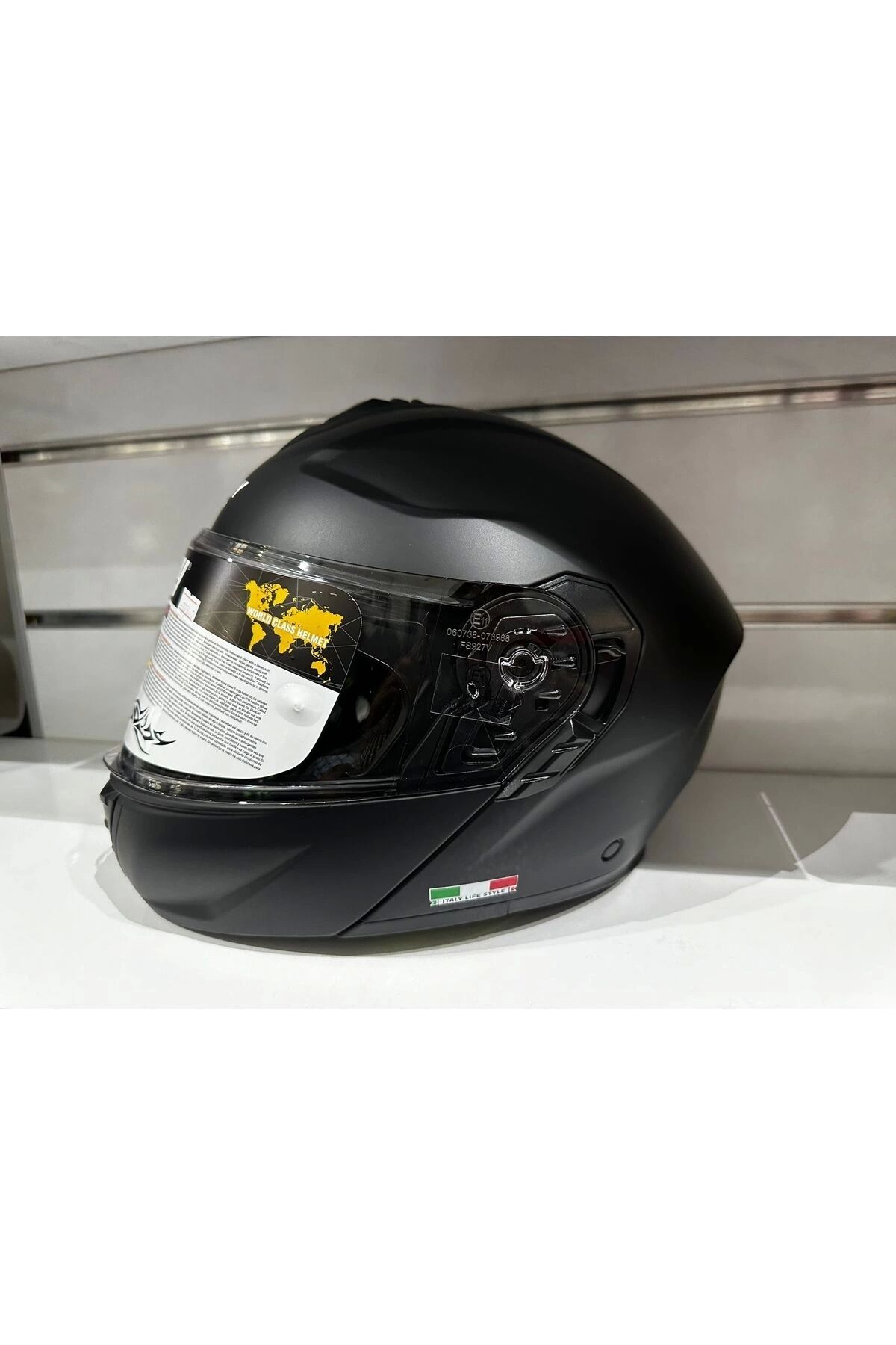 Sway KASK SW-917 ÇENE AÇILIR GÜNEŞ GÖZLÜKLÜ MAT SİYAH