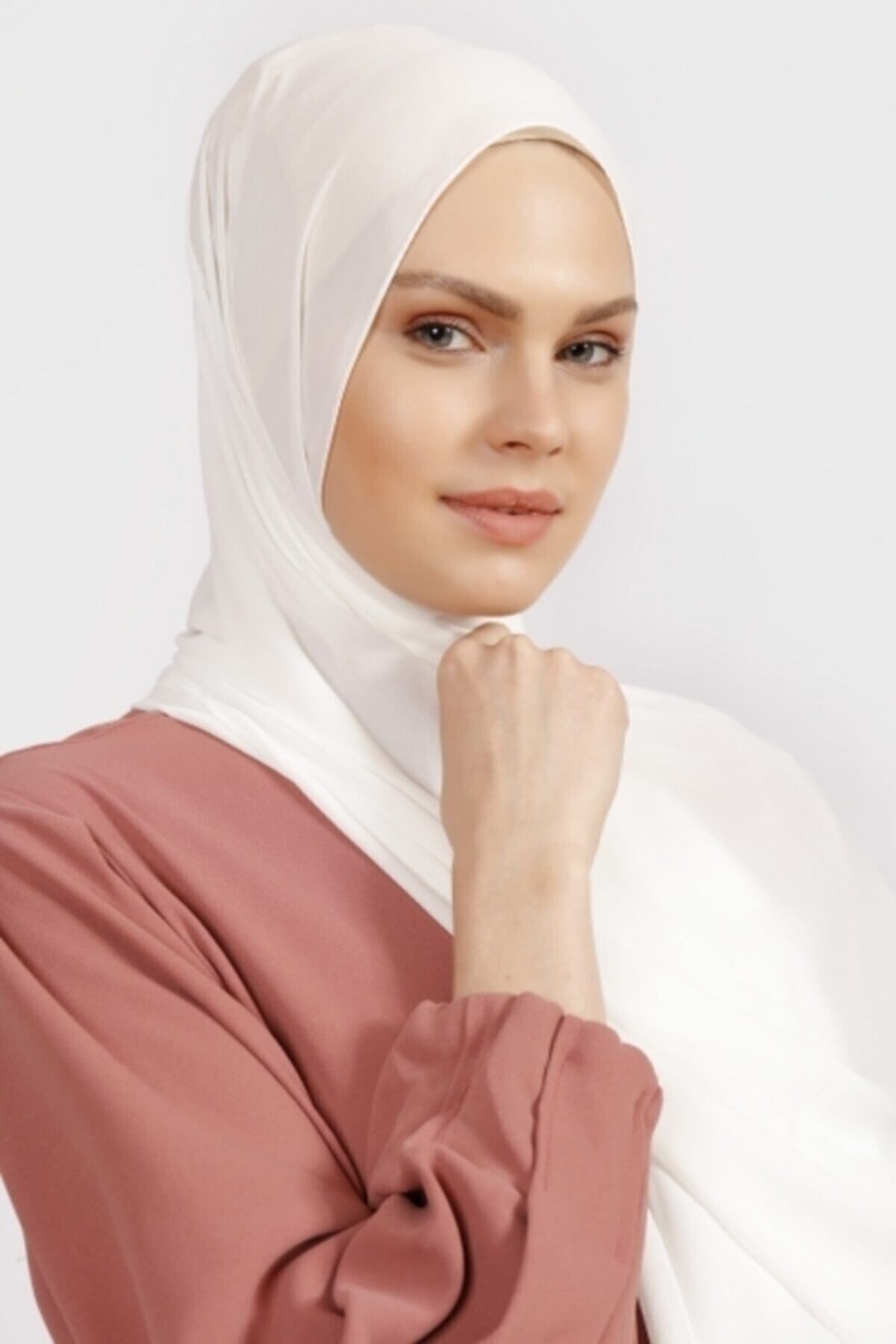 Differenza Krep Şal Beyaz