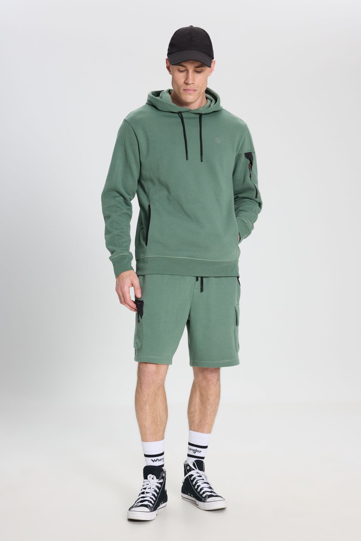Wrangler Regular Fit Normal Kesim Normal Bel Yeşil Sweat Şort