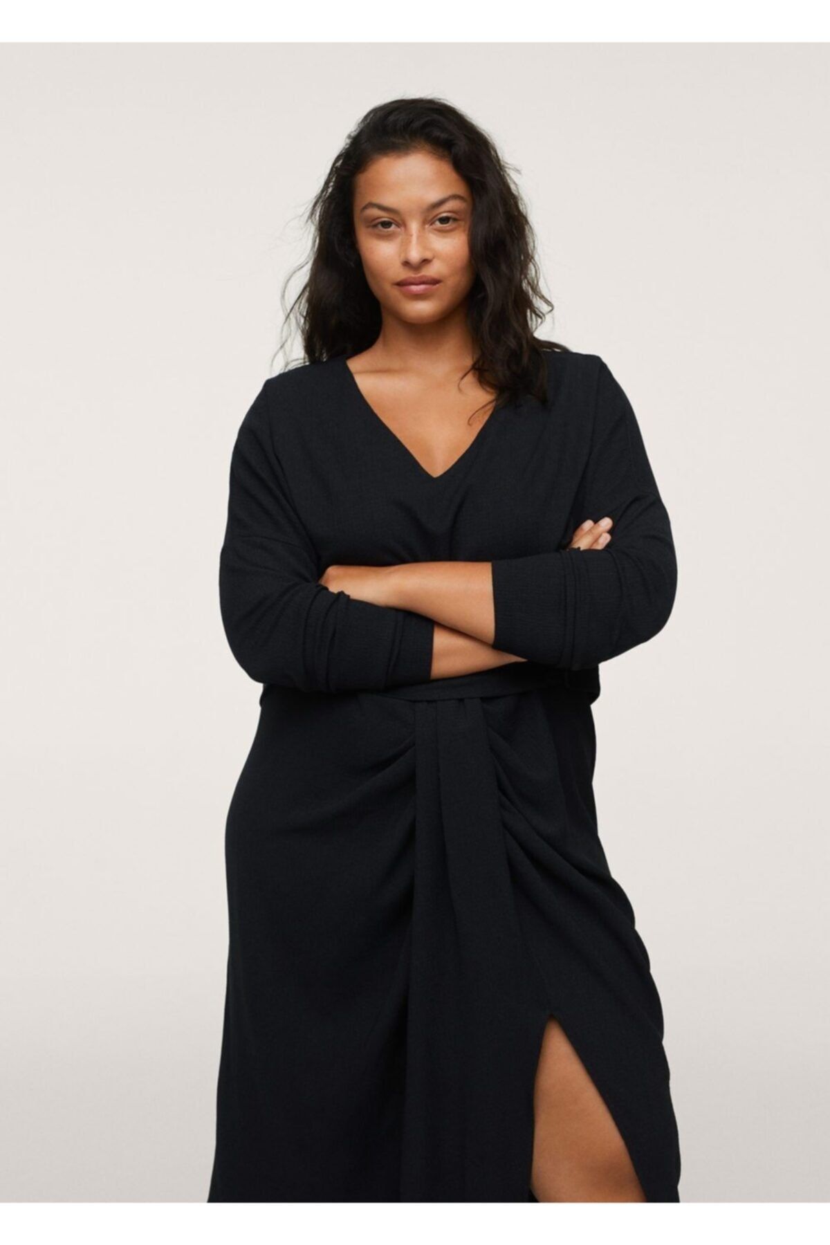 MANGO Kadın Siyah Cut-Out Fırfırlı Elbise