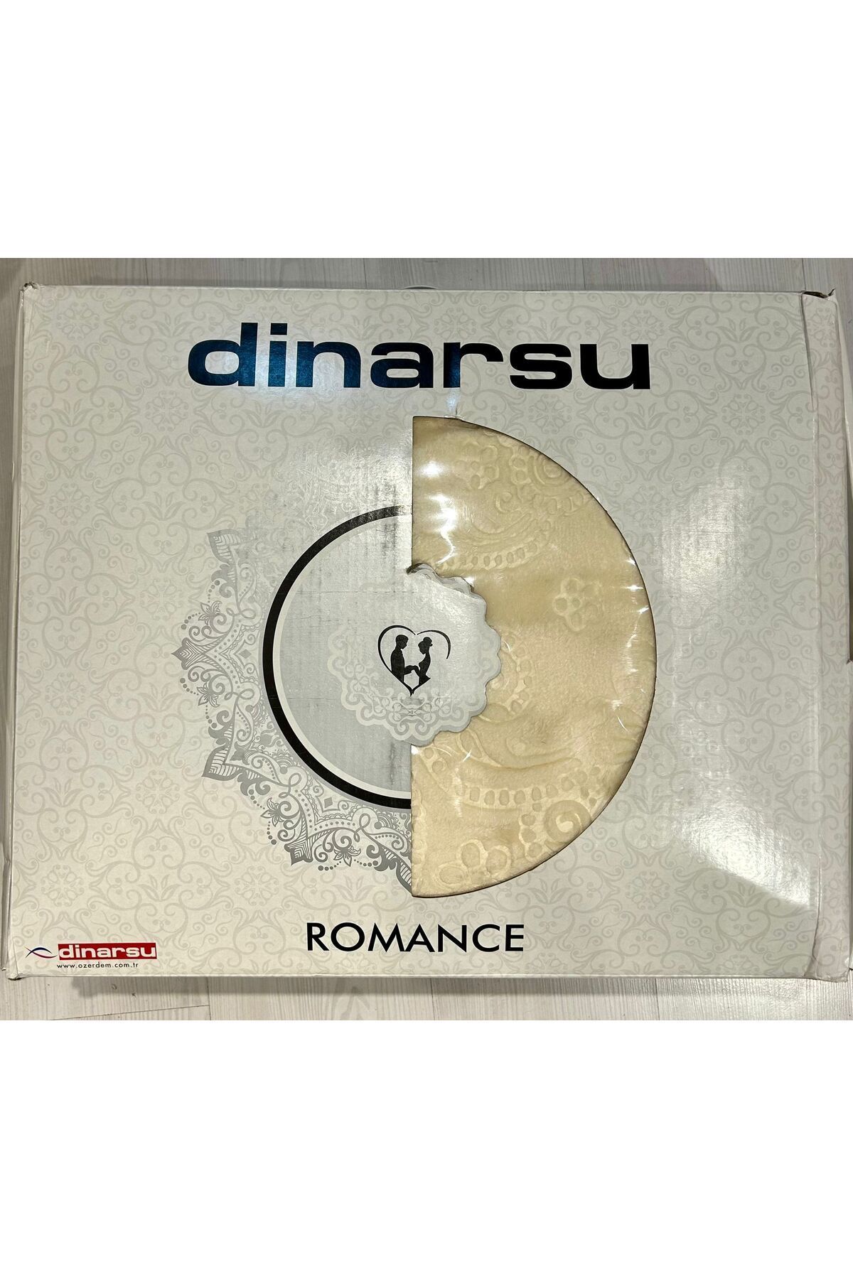 Dinarsu Romance Embos Tek Kişilik Battaniye Şampanya