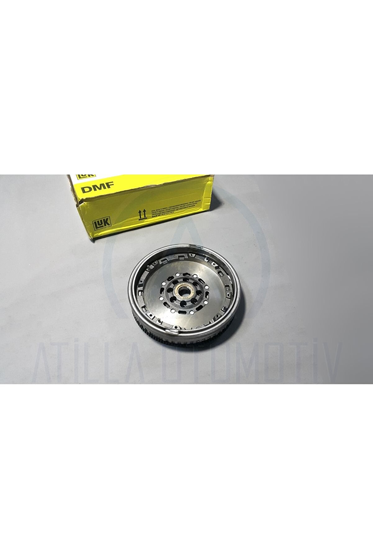 MERCEDES VANEO W414 2002-2005 1.7 CDİ VOLANT LUK