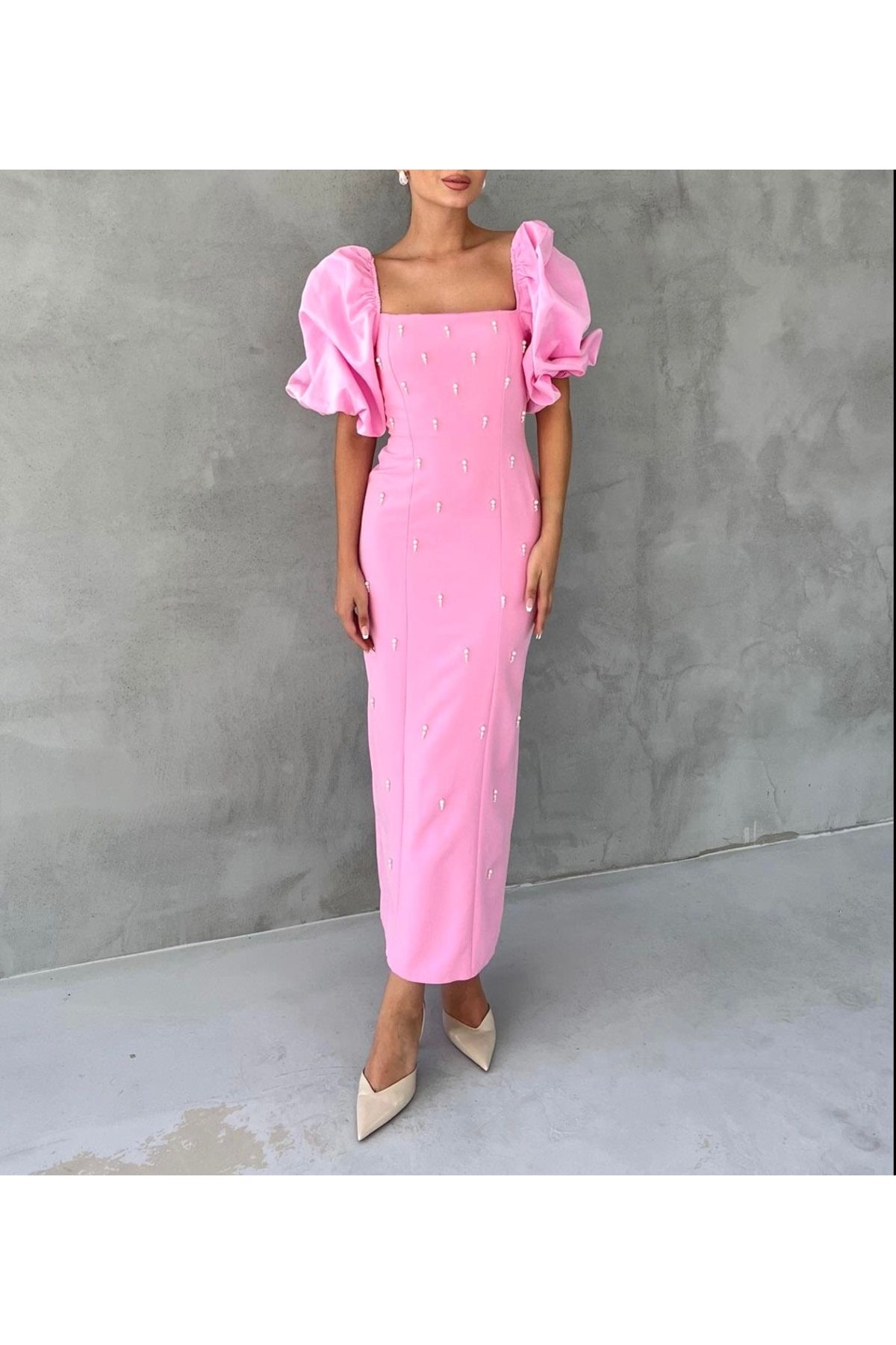Afiş Butik Pembe İnci İşlemeli Balon Kollu Uzun Gece Elbisesi