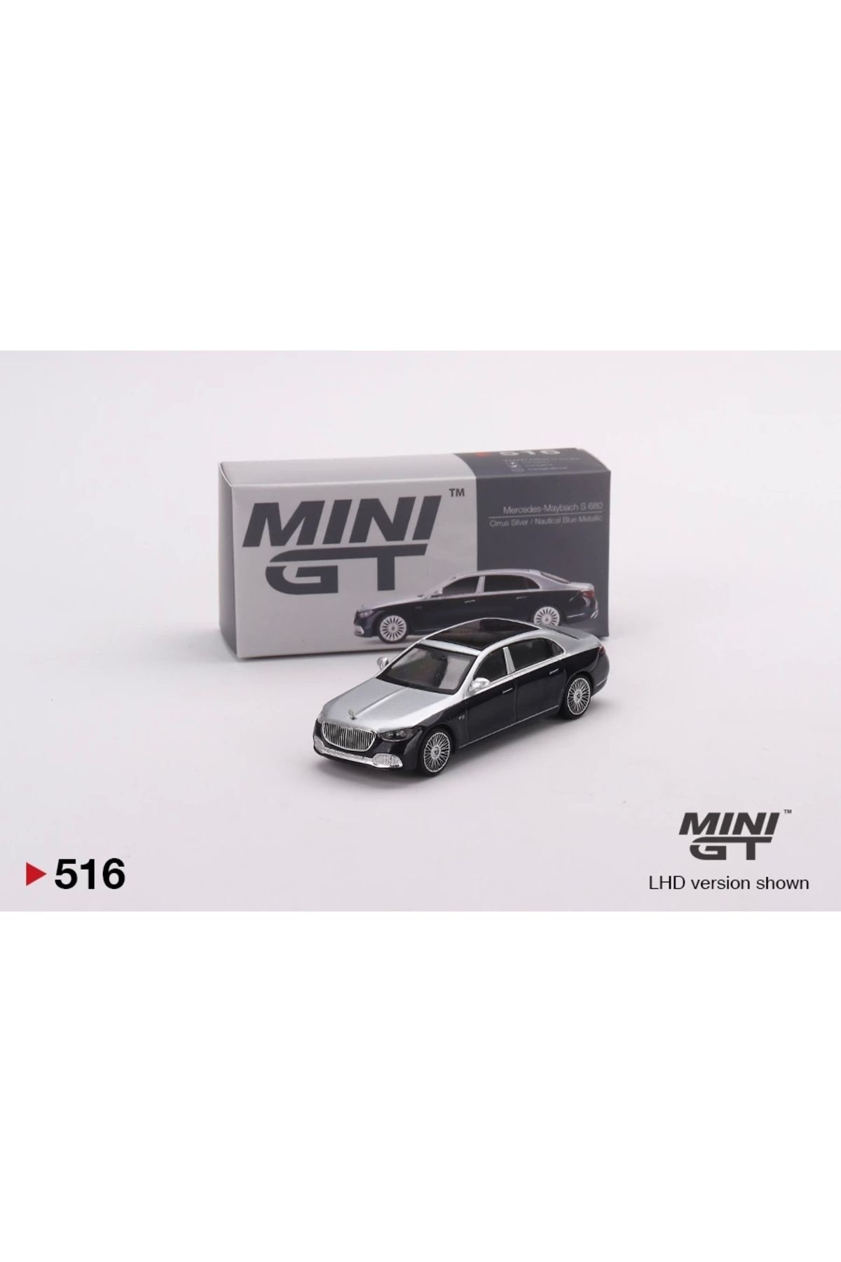mini gt Mercedes-maybach S680 Cirrus Silver / Nautical Blue Metallic