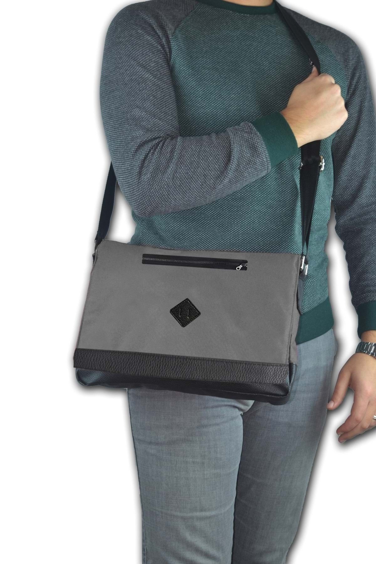 Bagorama Four Unisex 13 Postacı Tablet Çapraz Askılı Omuz Çantası - Gri