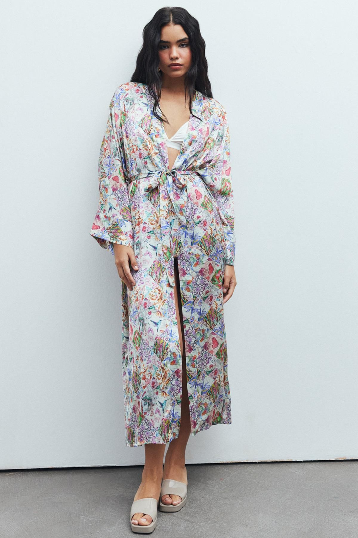 Feu De Elu Frappant Petit Desenli Uzun Saten Sabahlık / Kimono