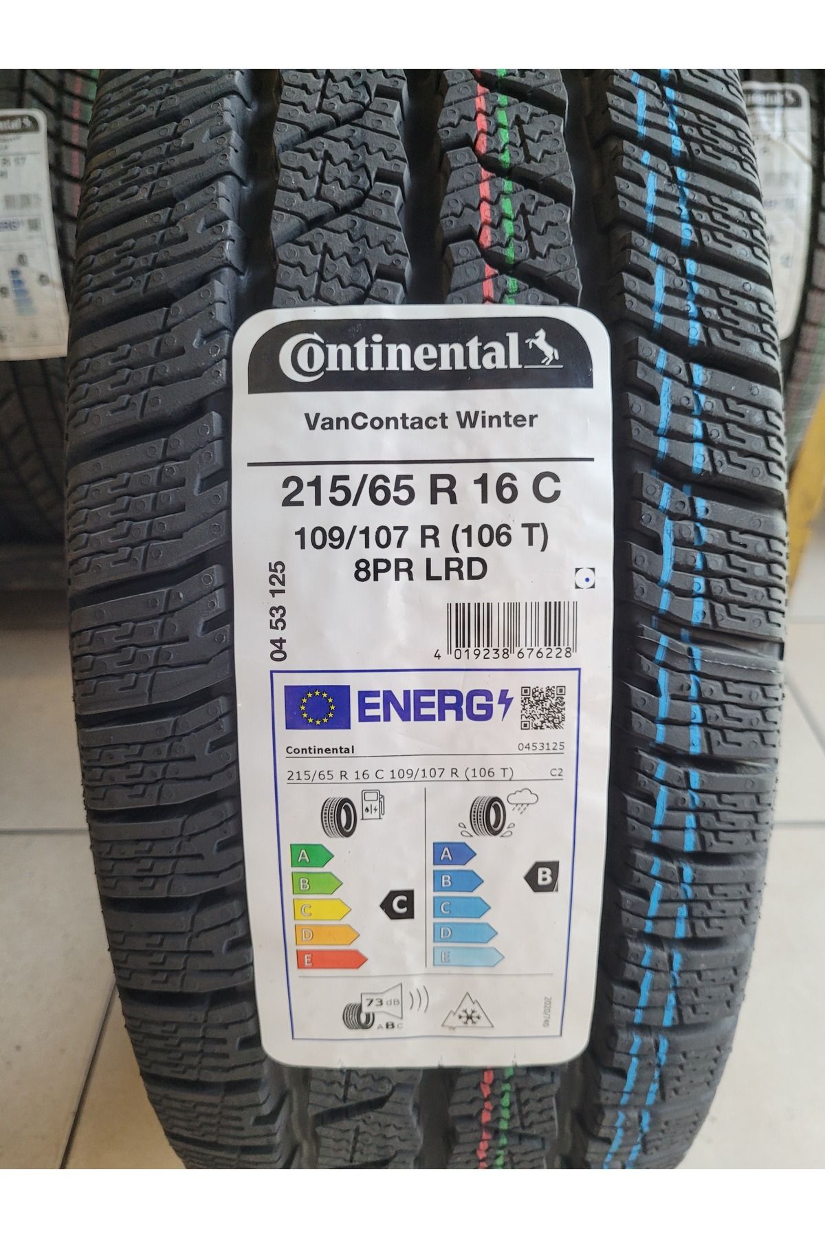 Continental 215/65R16 C Van Contact Winter 109/107T (8 KAT) C YÜK TİPİ Set olarak (4 ADET) 2024 Üretim*