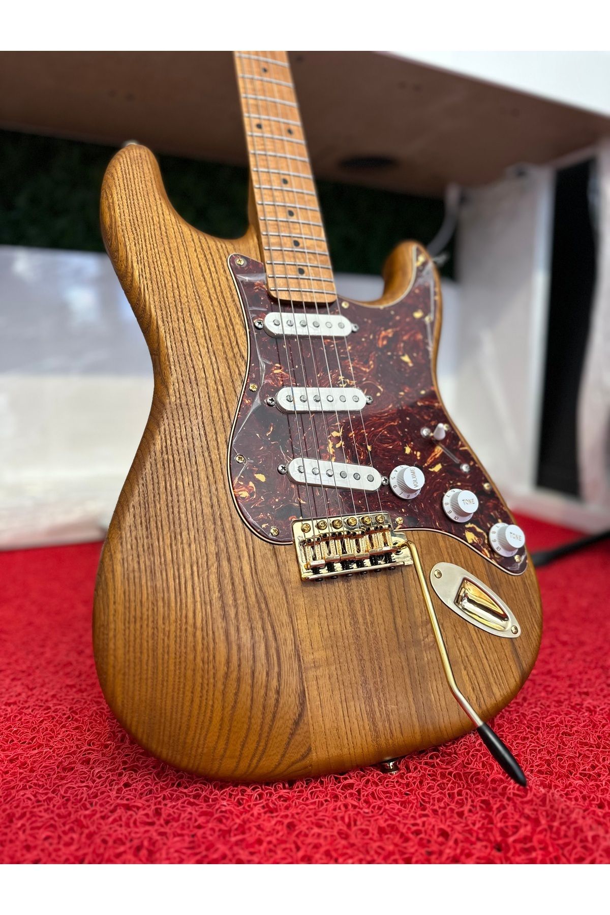 Özel Yapım EB Custom Stratocaster Gitar Özel Yapım