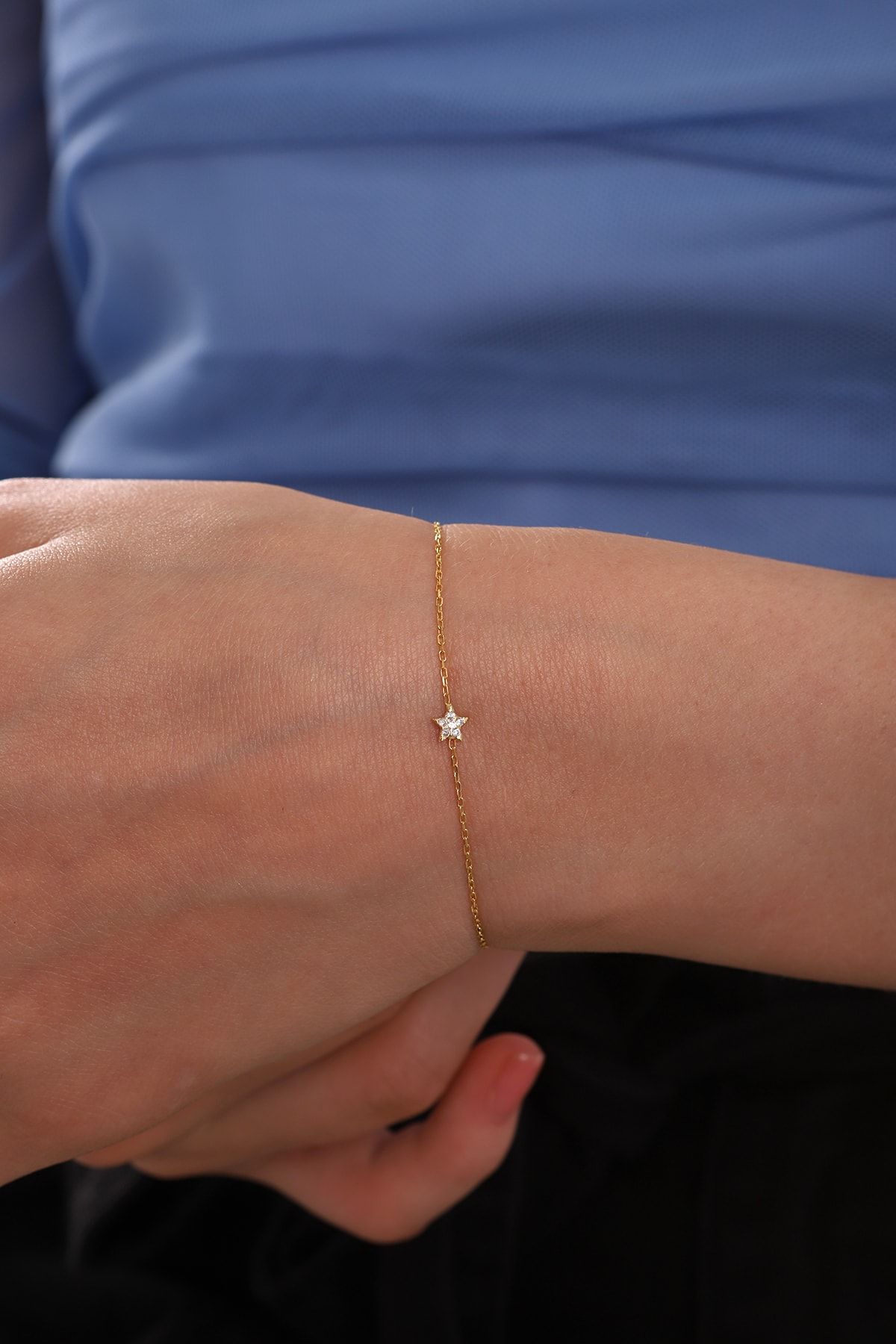 Bilsen Store Kadın 925 Ayar Gümüş Zincirli Altın Kaplama Mini Yıldız Bileklik