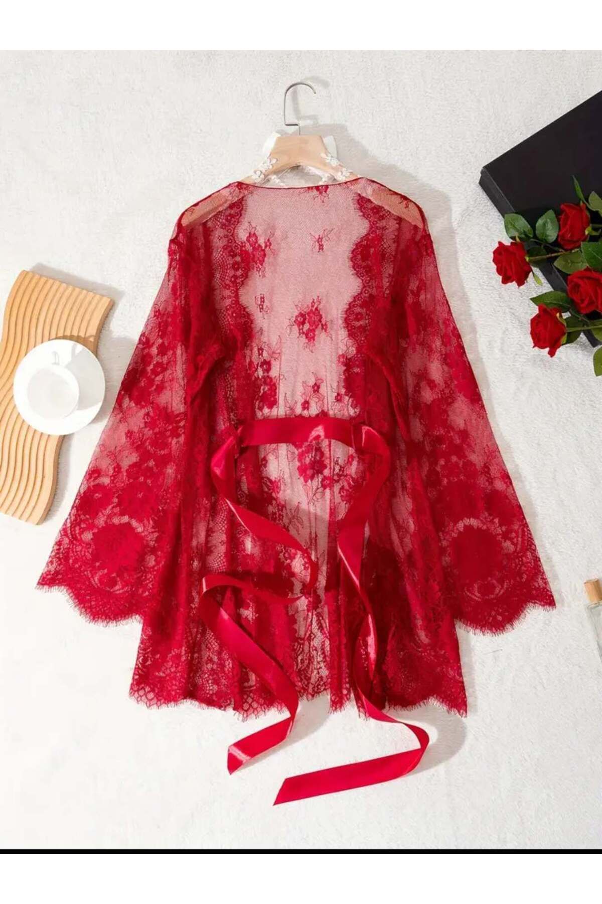 bikinistan Çiçek dantelli pareo kuşak set