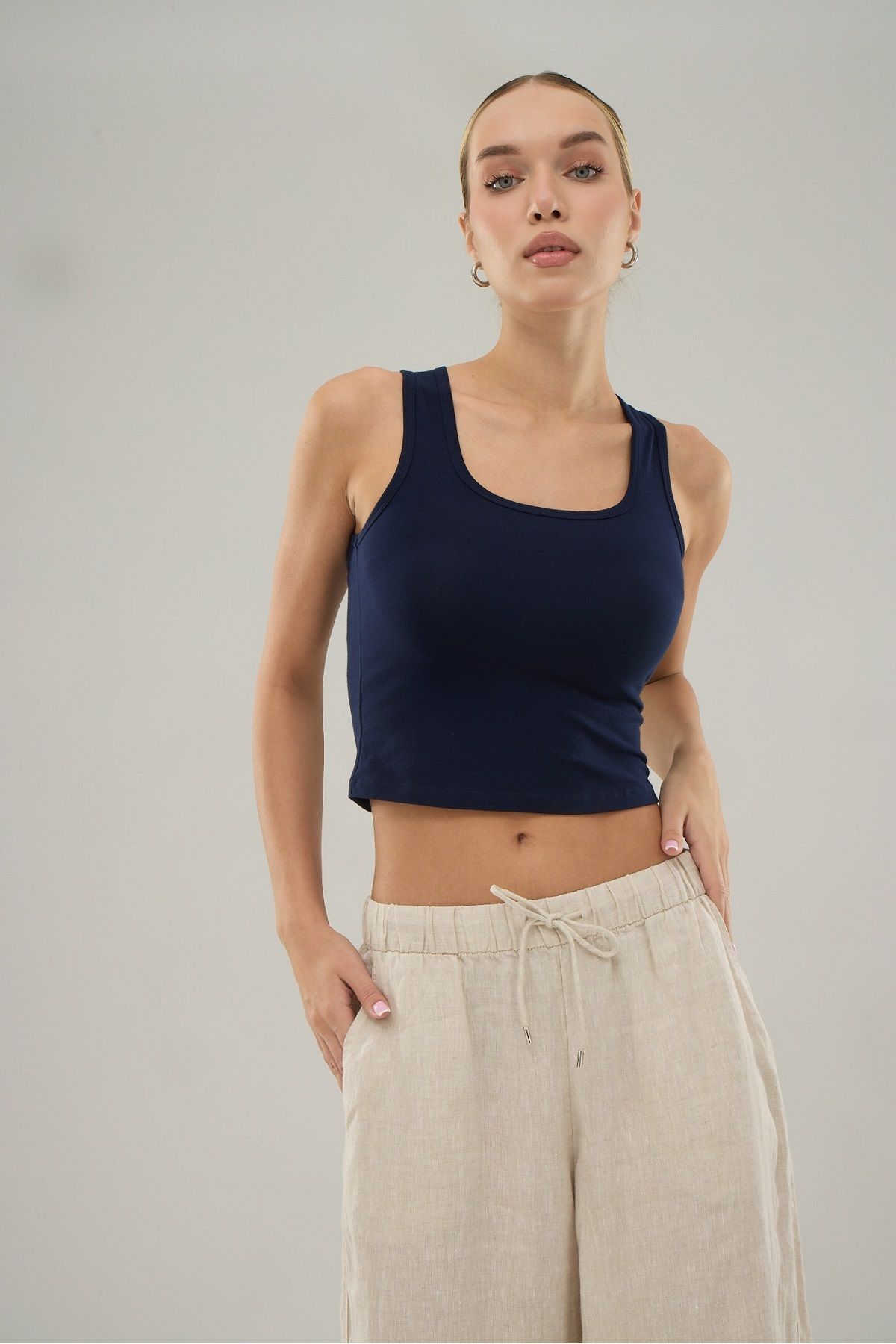 Sevim 16313  CROP
