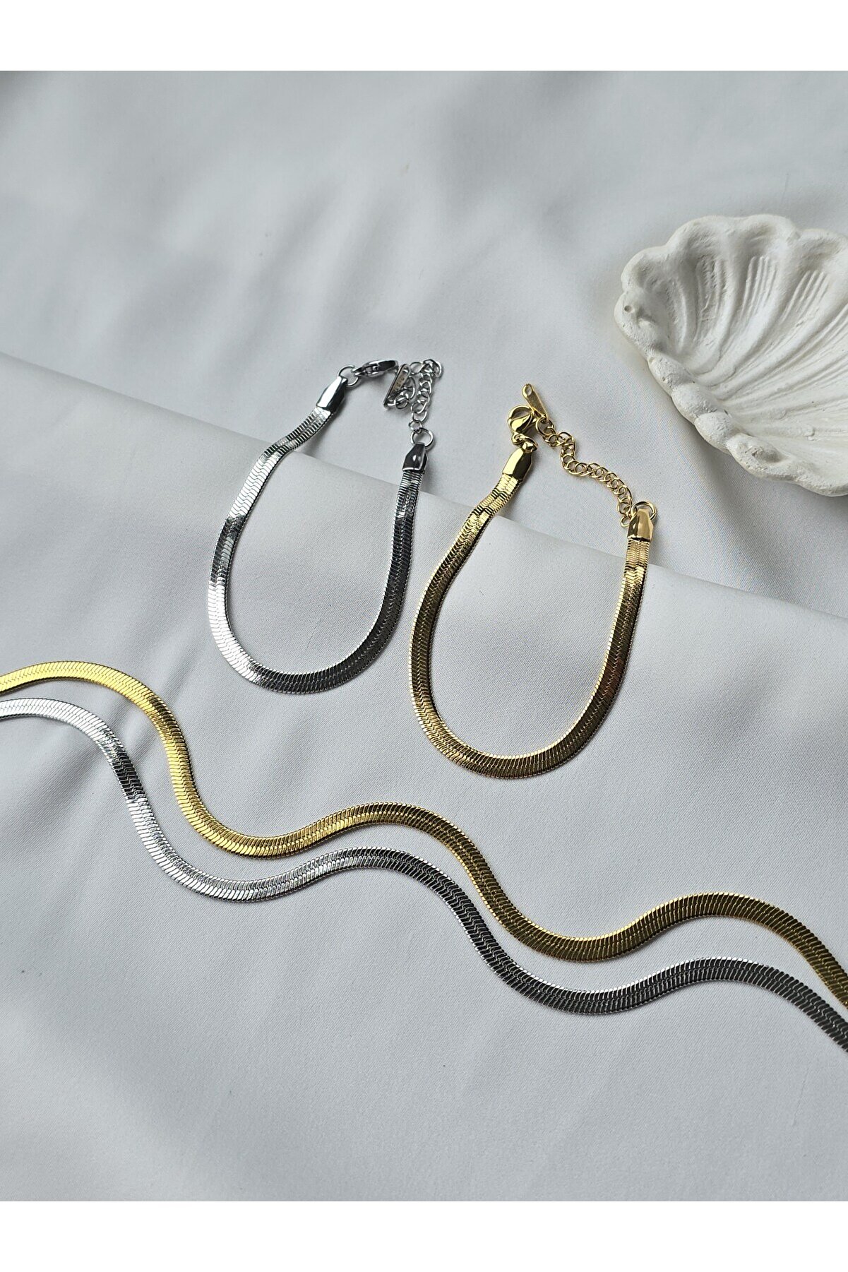 Ulyos Ponis Paslanmaz Çelik İtalyan Yassı Yılan Zincir Kolye Ve Bileklik Gold Ve Gümüş Sevgili Set (4 Ürün)