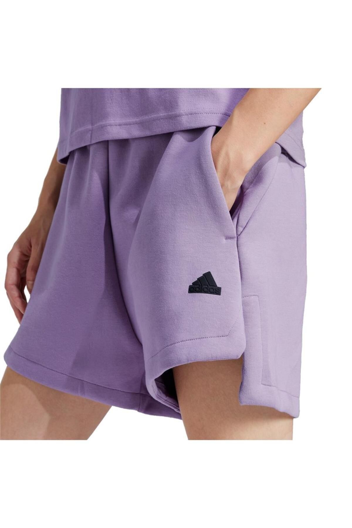 adidas W Z.n.e. Short Kadın Şort Is3926