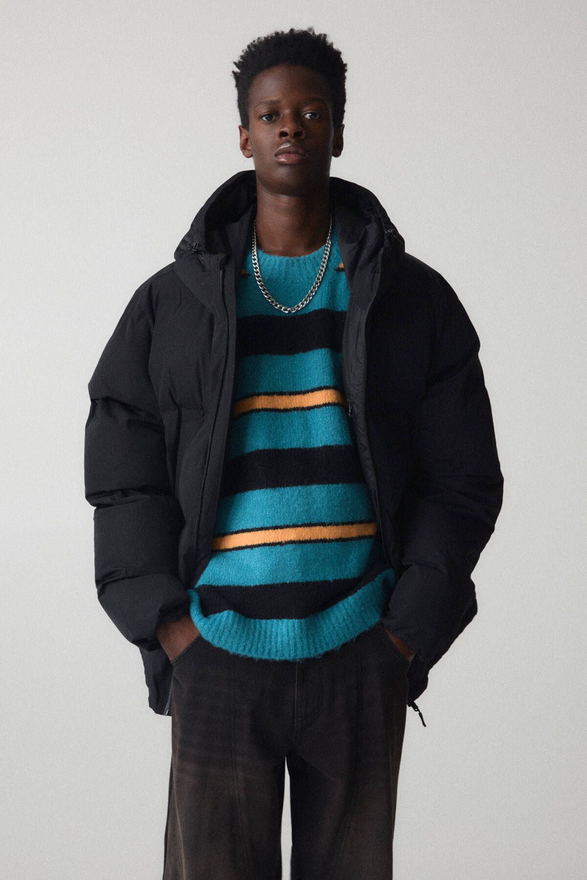 Pull & Bear Kapüşonlu şişme mont