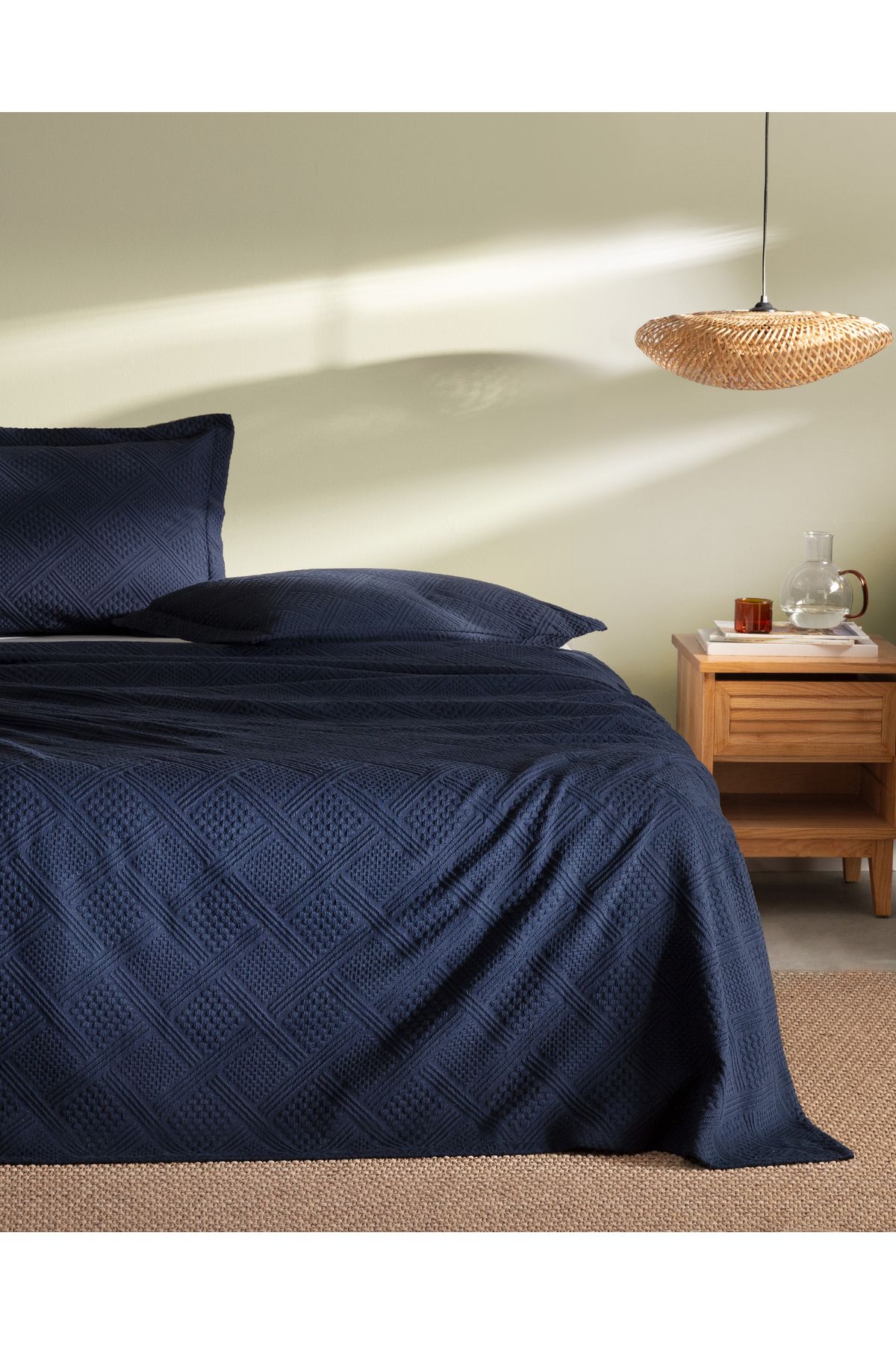 Madame Coco Triangle King Size %100 Pamuk Yatak Örtüsü - Lacivert - Lüks Koleksiyon