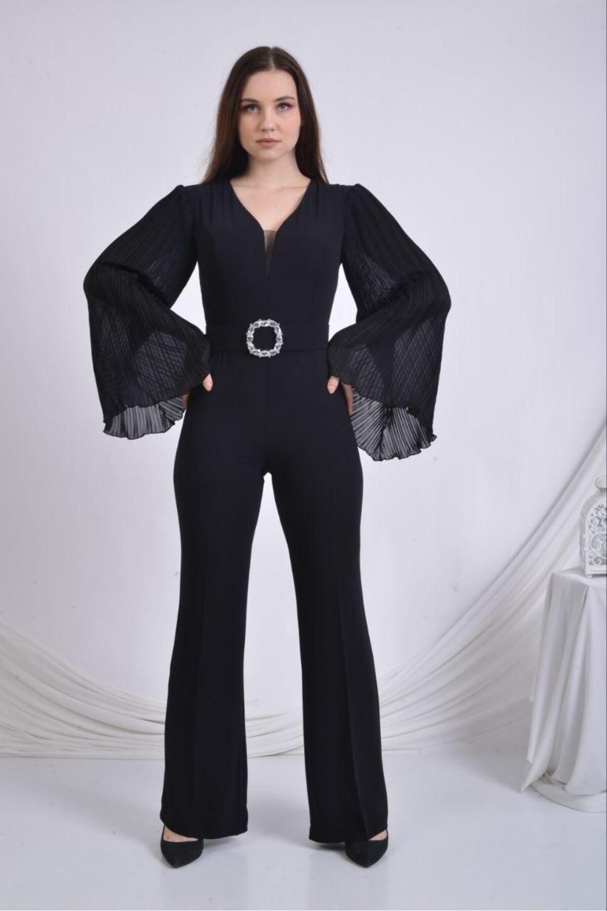 MODA Adriana Krep Kumaş Kolları Plise Belden Kemerli Abiye Tulum