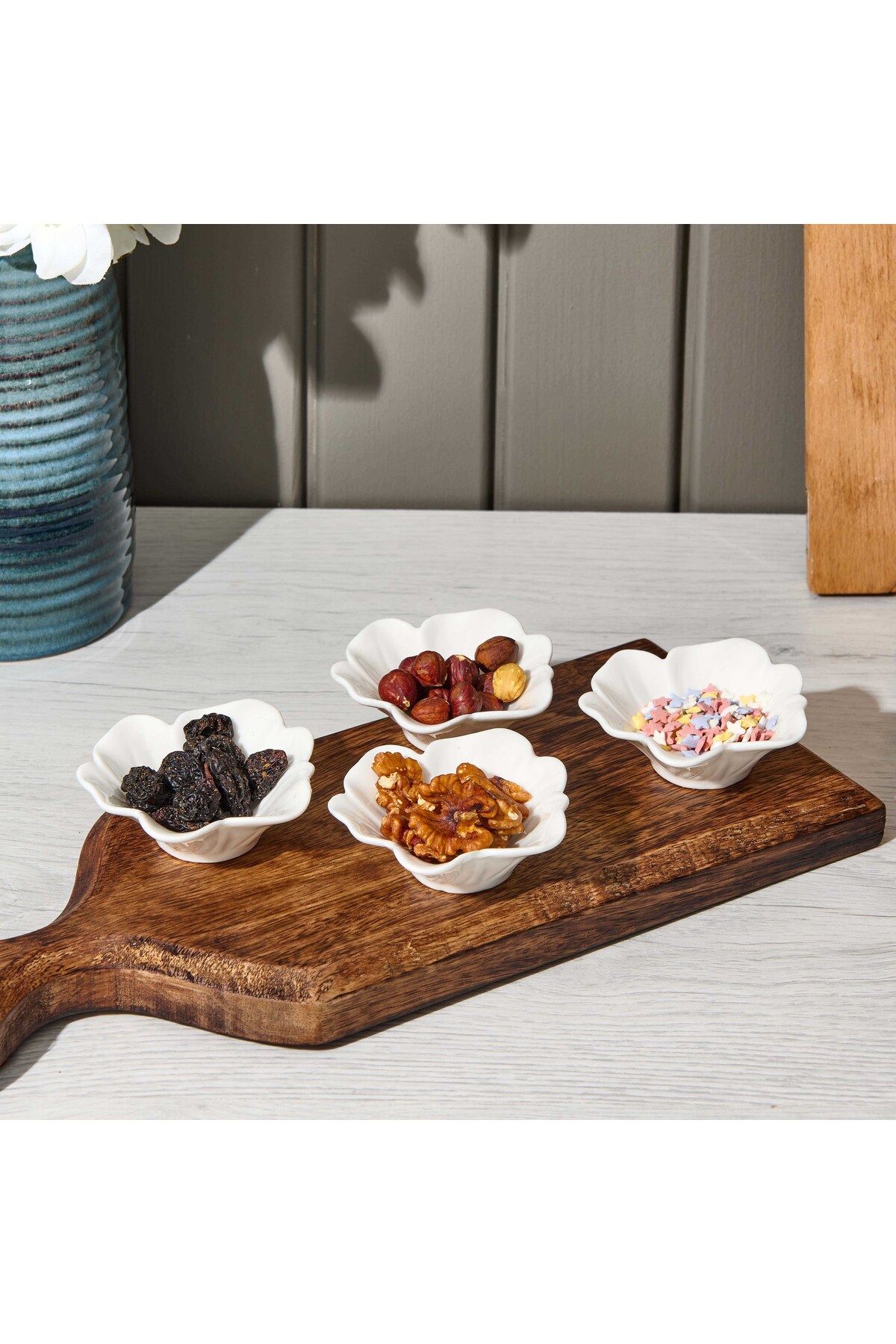 Benante 4'lü Çiçek Porselen Çerezlik - Beyaz - 8 cm