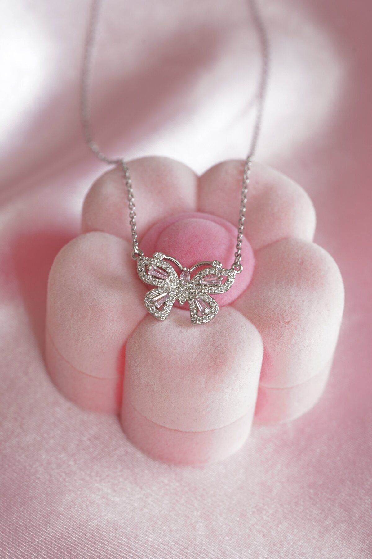 AŞIK ACCESSORIES Taşlı Kelebek Pembe Taşlı Çelik Kolye
