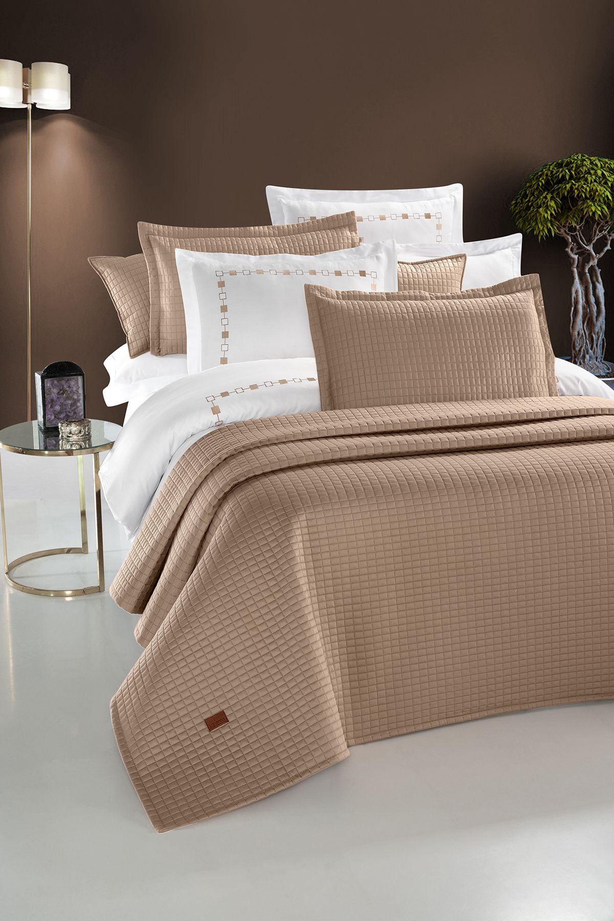 PASIONI - %100 Pamuk Saten - Elegante -  Çift Kişilik Yatak Örtüsü Takımı Camel