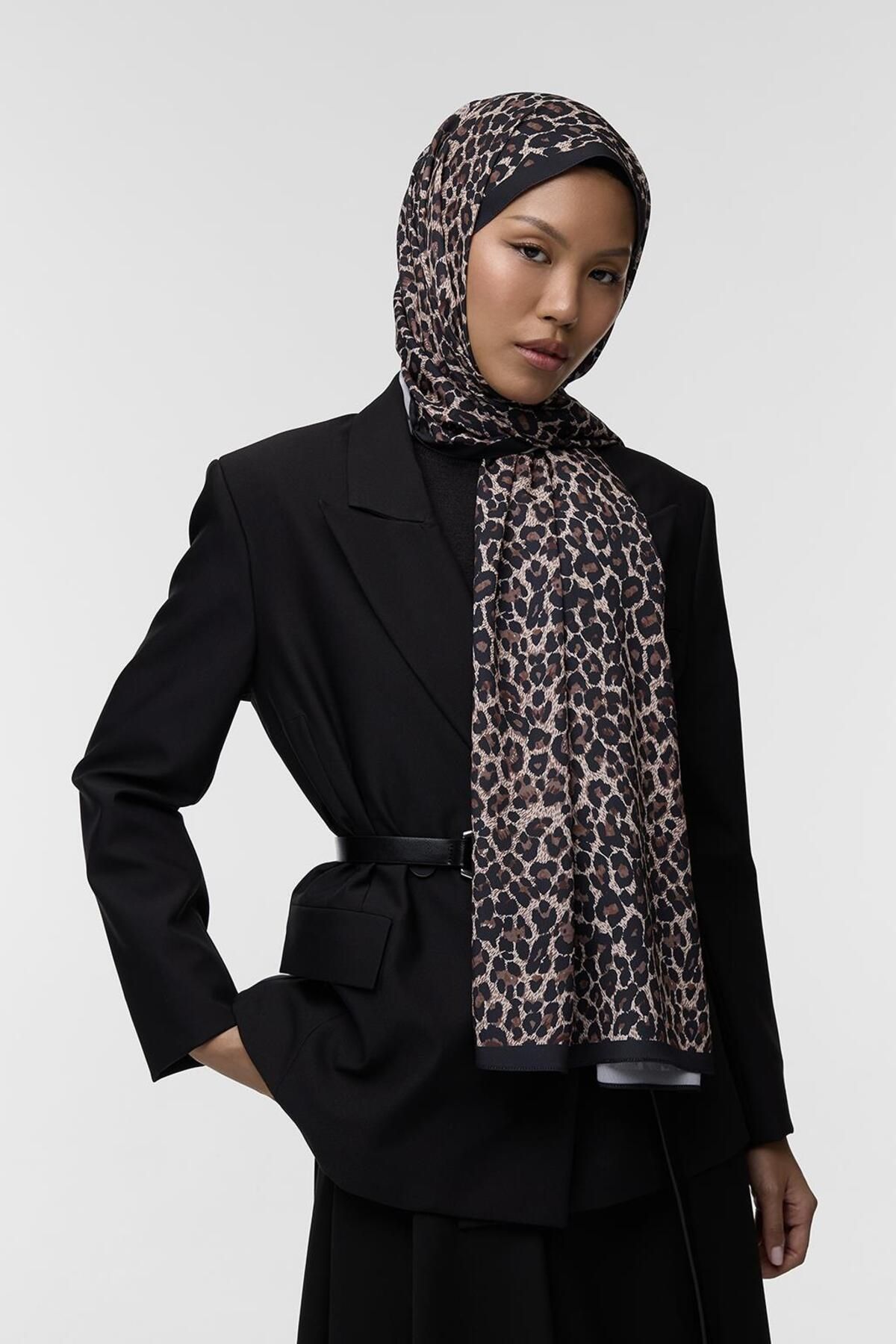 Qef Daily Print Şal Leopard Desenli
