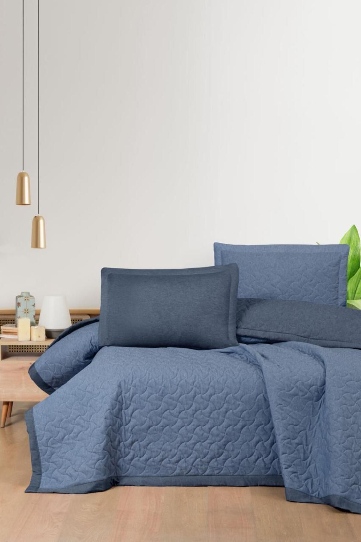 Arel Home Tek Kişilik Yatak Örtüsü Seti 3 Parça ( Yatak Örtüsü - 1 Adet Yastık Kılıfı - 1 Adet Dolu Yastık)