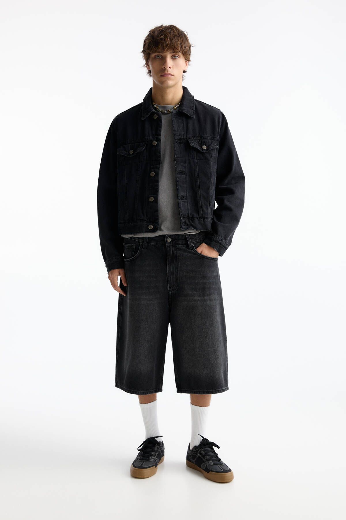 Pull & Bear Patenci şortları