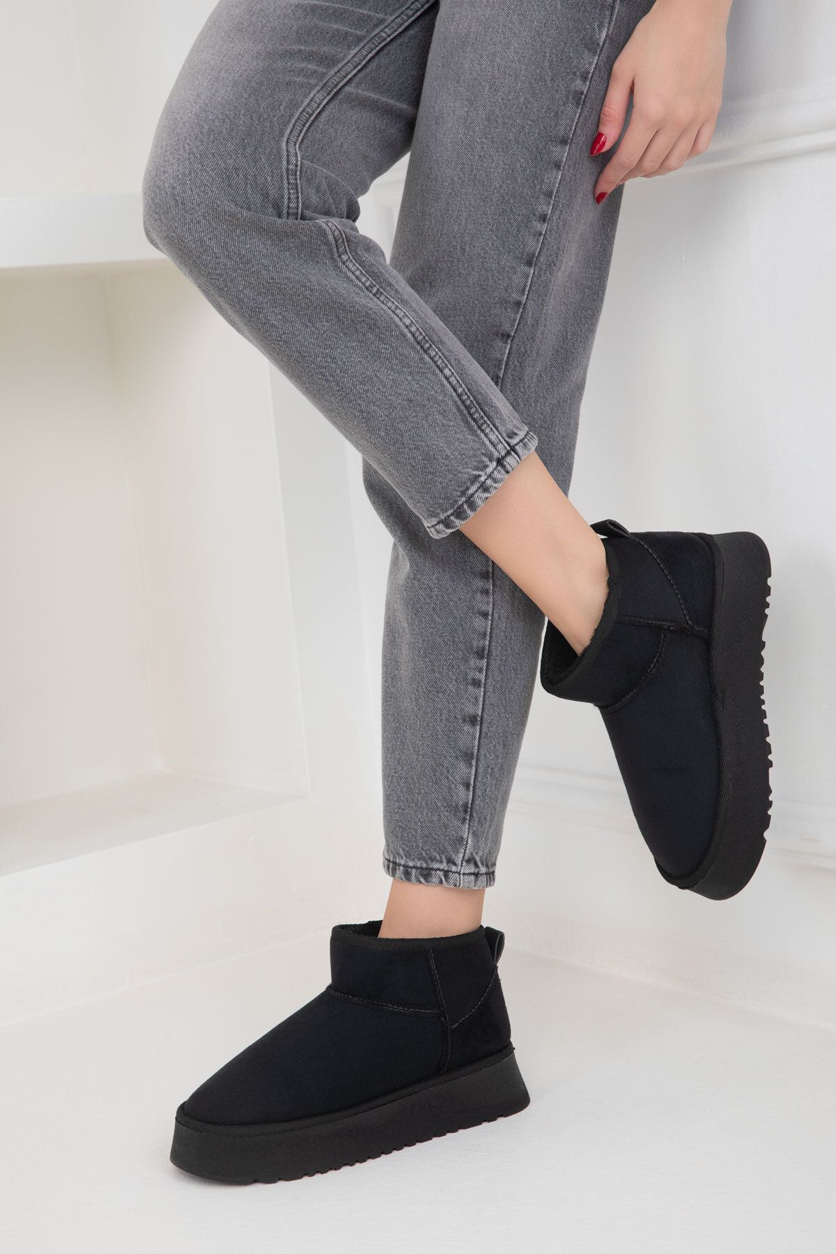SOHO Siyah Süet Kadın Bot & Bootie 18351