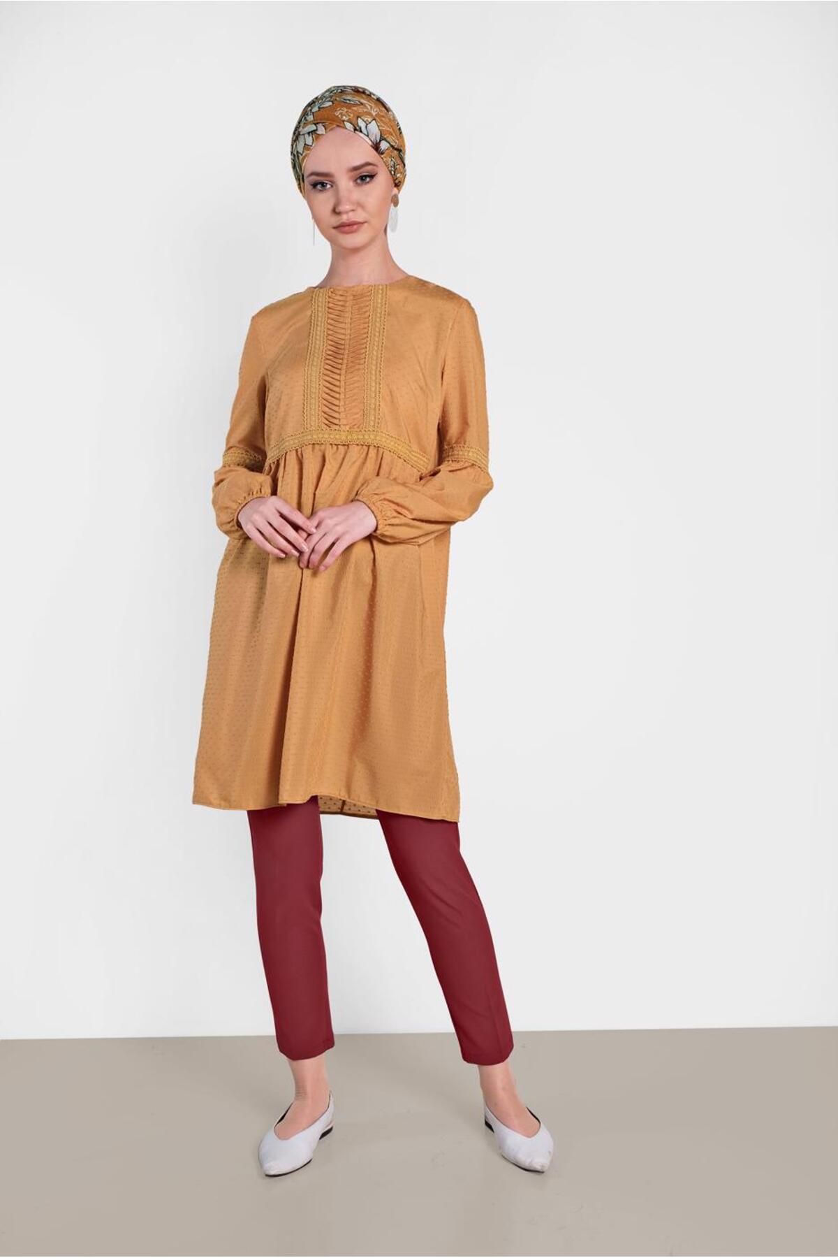 TRENDTESETTÜR Kadın Turuncu (HARDAL) Önü Dantel Detaylı Tunik 4471