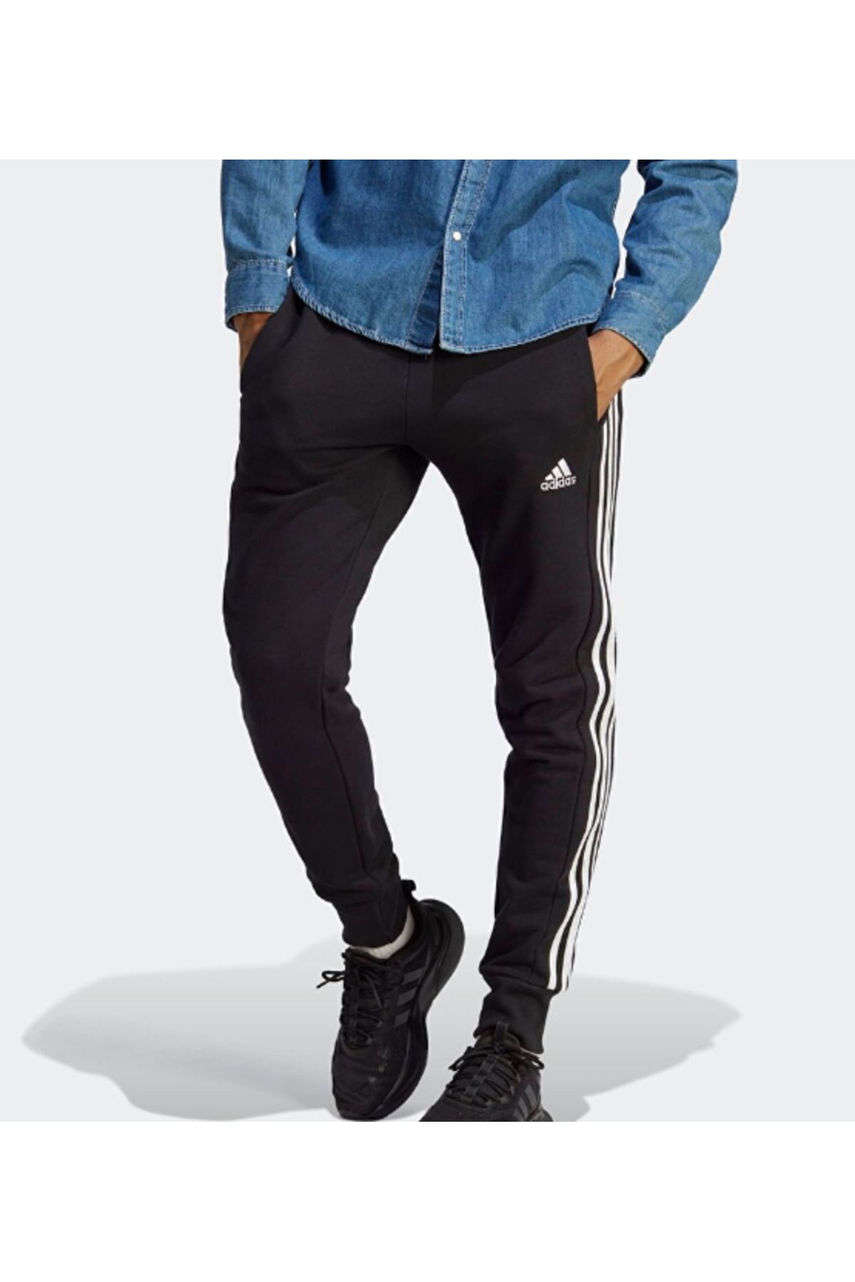 adidas Essentials French Terry Tapered Cuff 3-Stripes Eşofman Altı