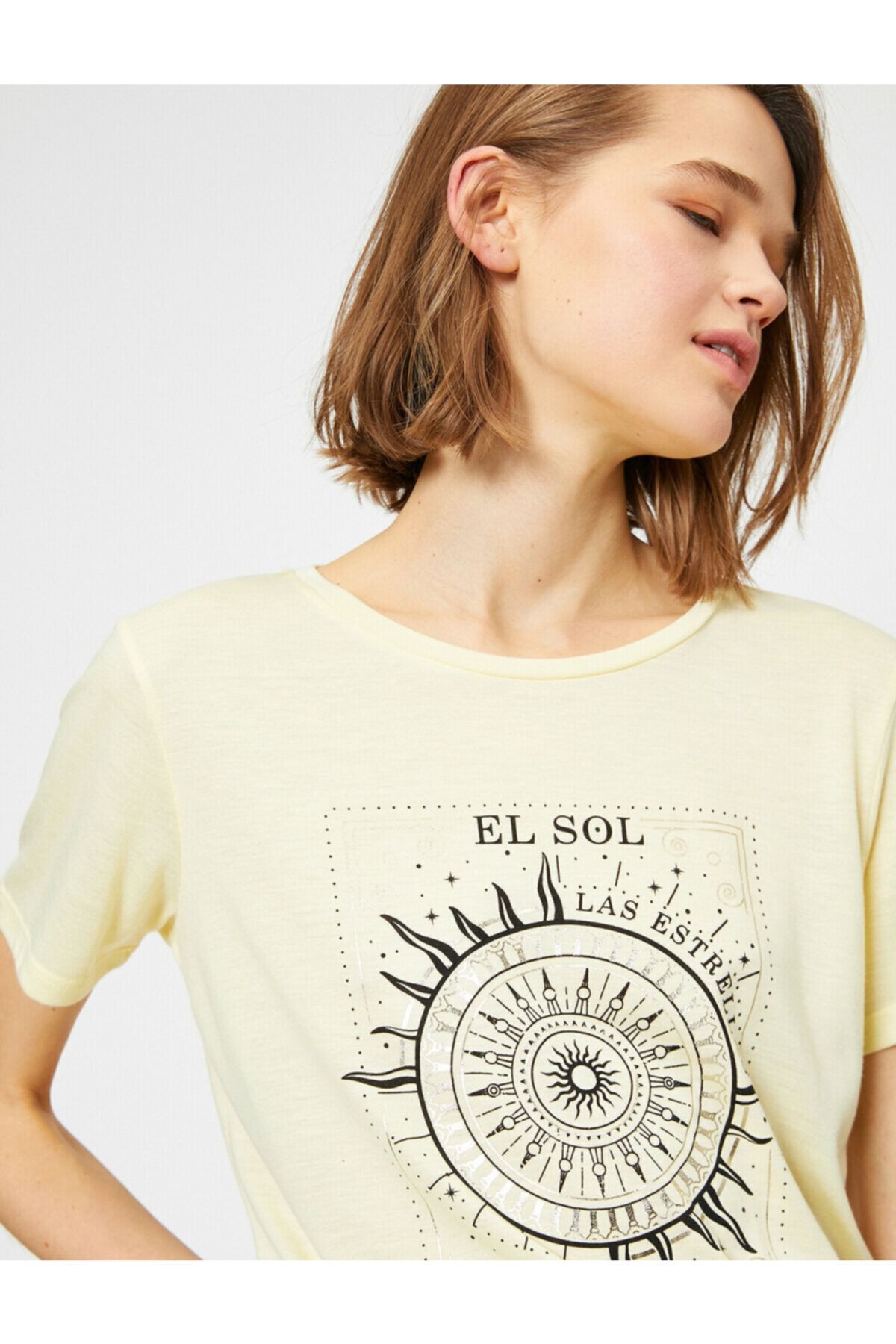 Koton Kadın Sarı Baskili T-Shirt 0YAK13356EK