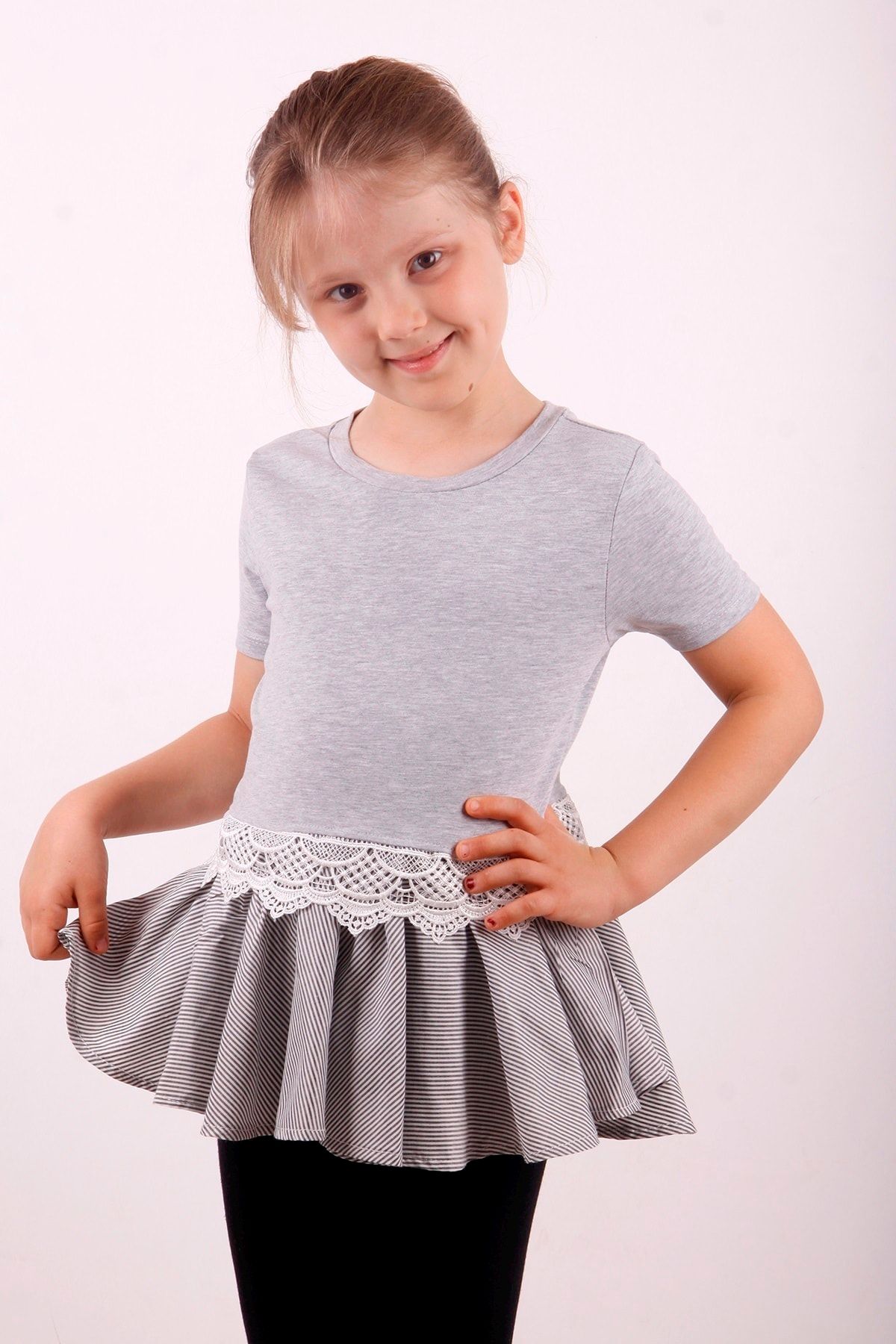 Toontoy Kız Çocuk Gri Dantel Detaylı Garnili Elbise