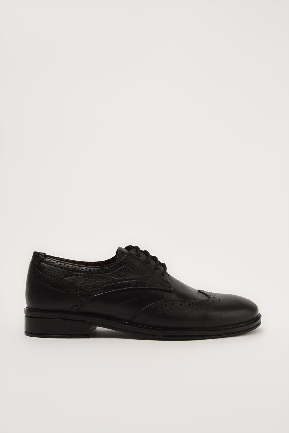 Hotiç Hakiki Deri Erkek Siyah Klasik Ayakkabı 02AYH211020A100